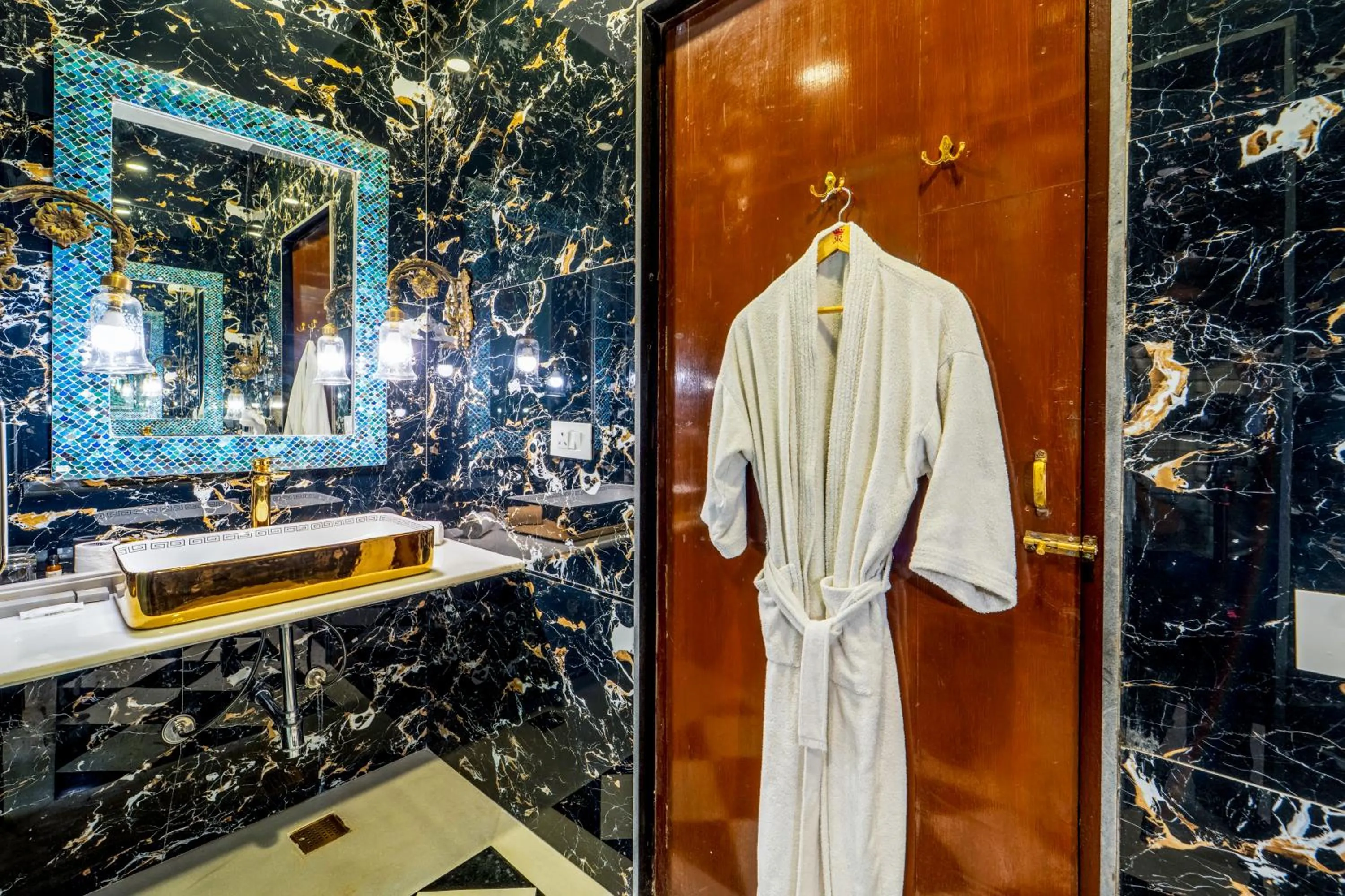 Bathroom in The Royal Retreat Resort & Spa