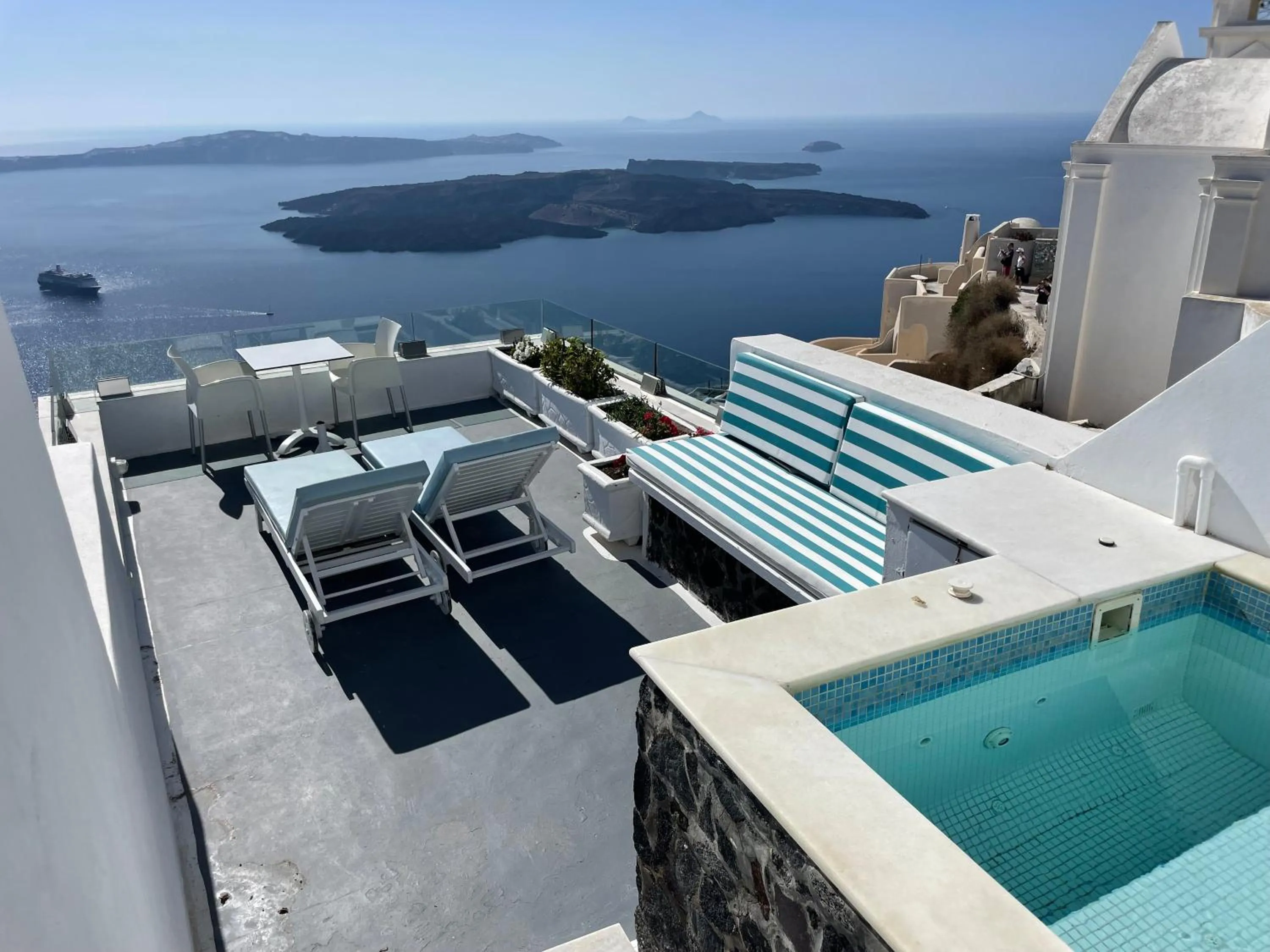 Hot Tub in Alexander Villas