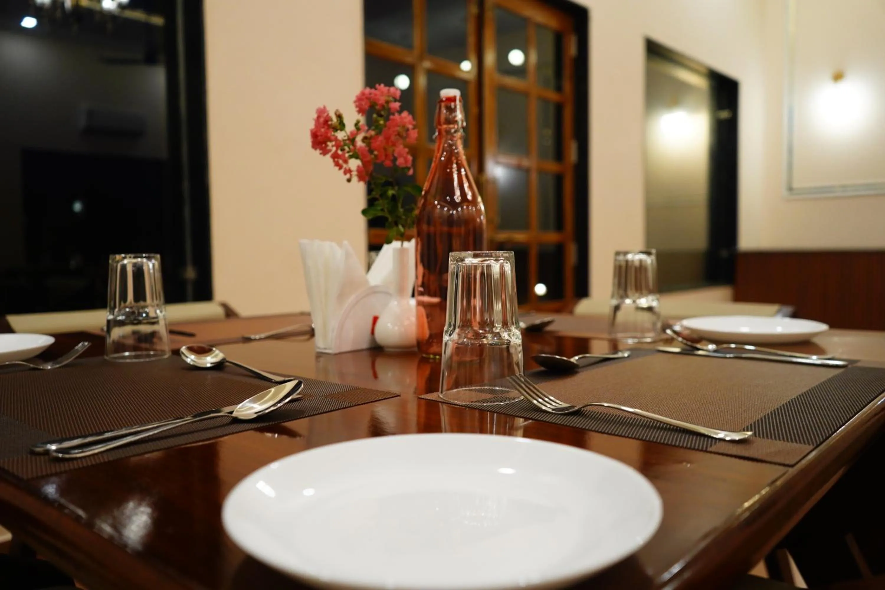 Food and drinks in Sundervan Vilas Ranthambore