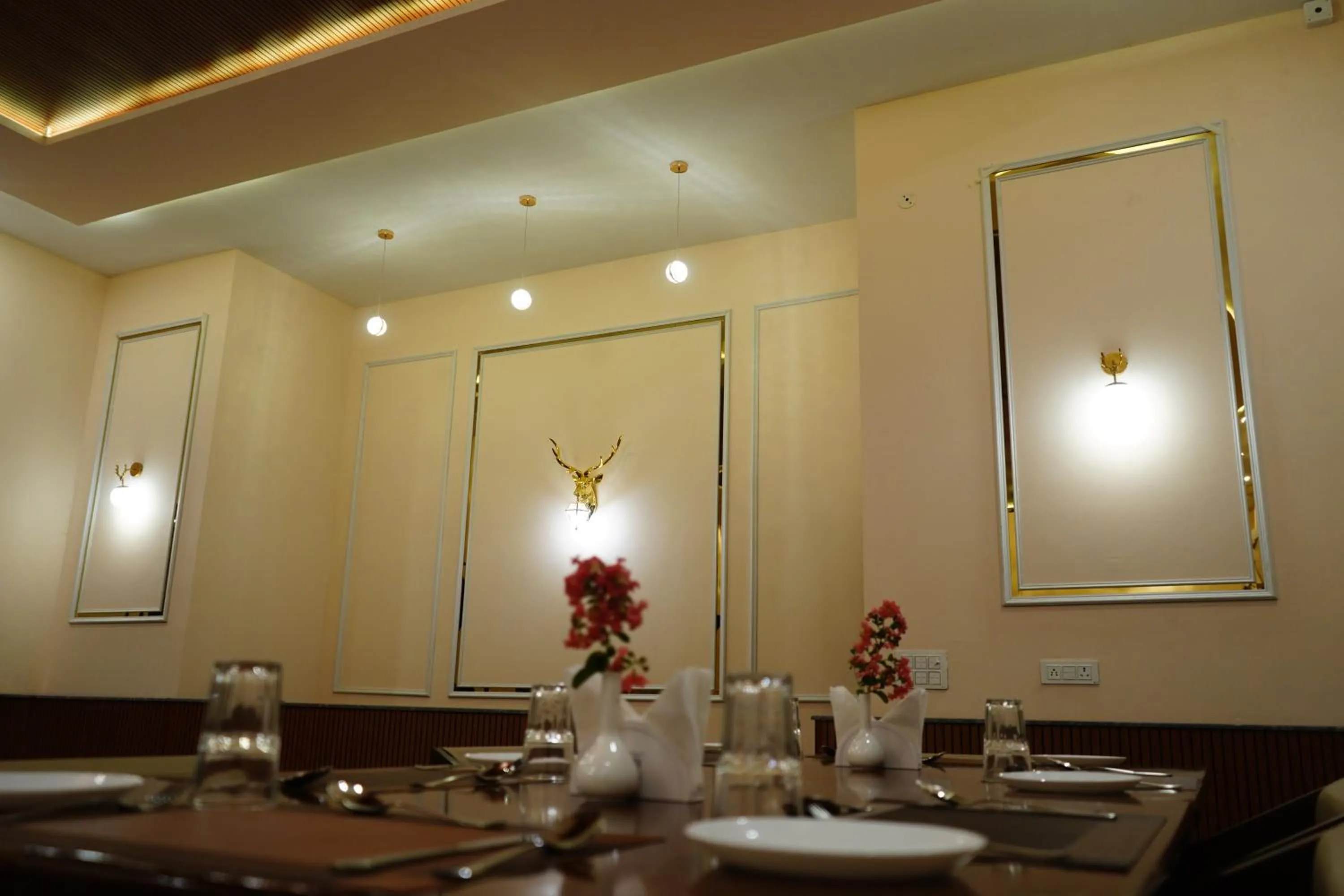 Restaurant/places to eat in Sundervan Vilas Ranthambore