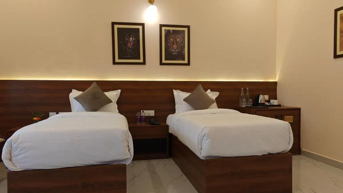 Bed in Sundervan Vilas Ranthambore