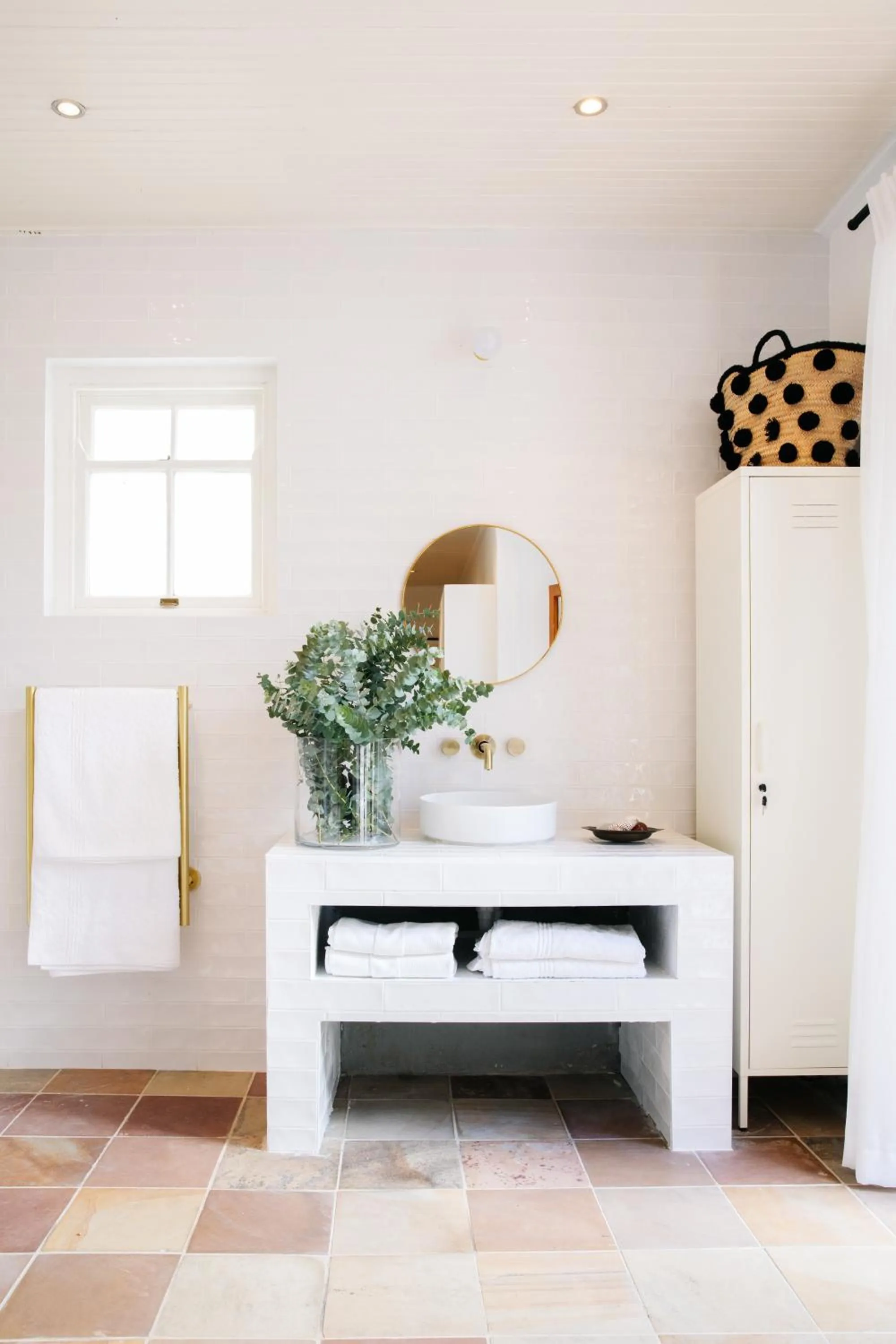 Bathroom in InAweStays Holiday Homes