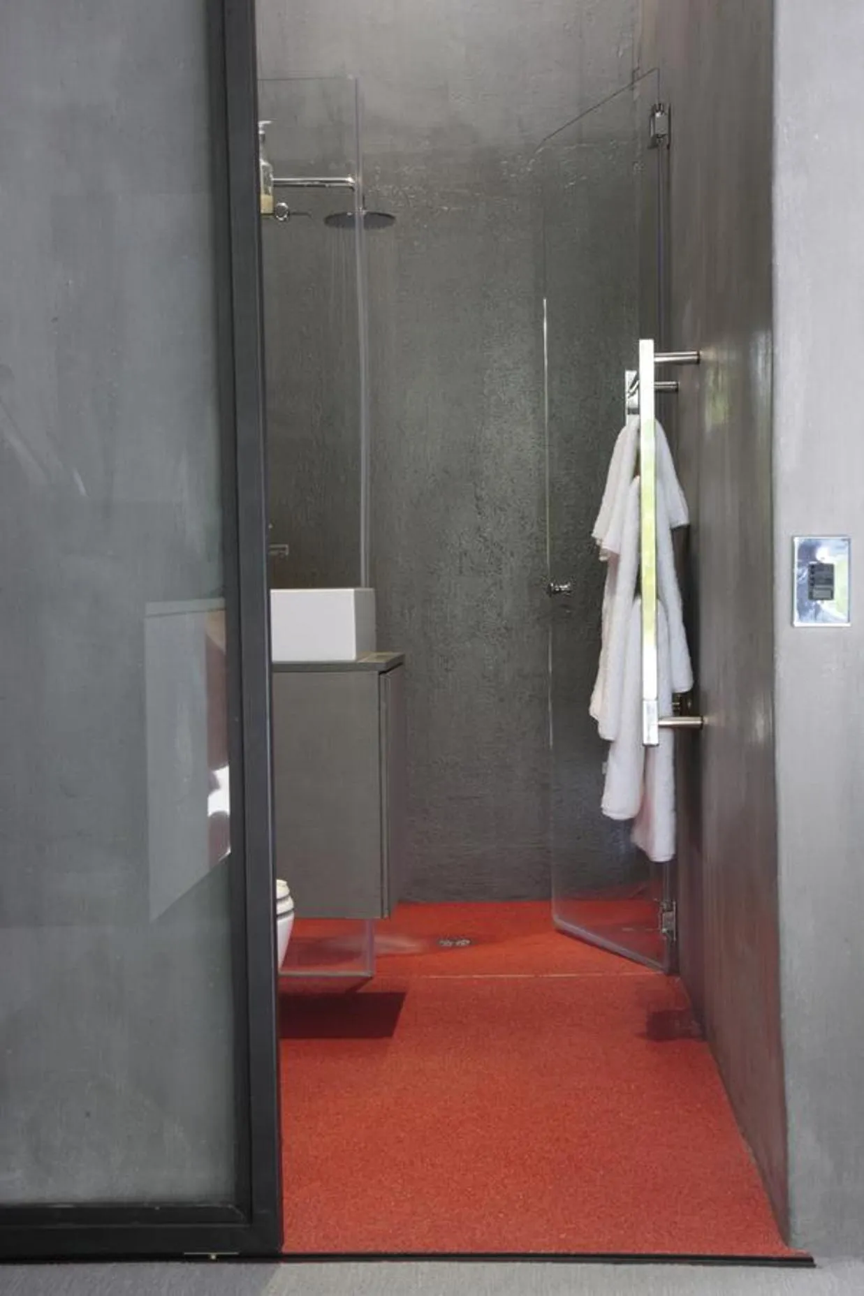 Bathroom in InAweStays Holiday Homes