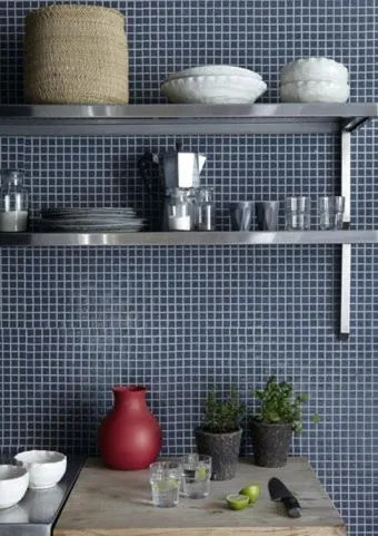 Kitchen or kitchenette in InAweStays Holiday Homes