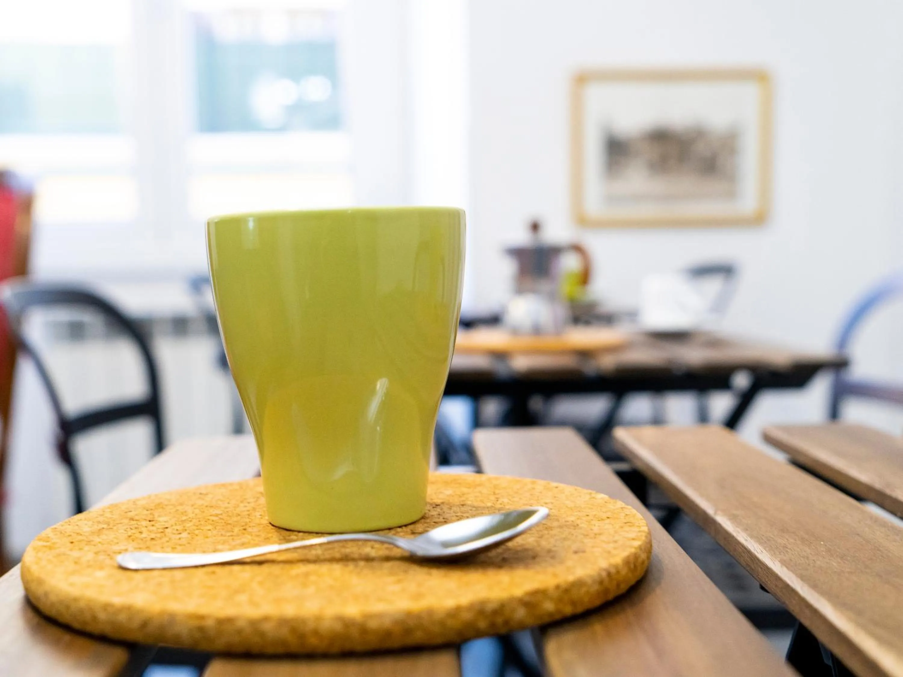 Communal lounge/ TV room in Salotto Piramide