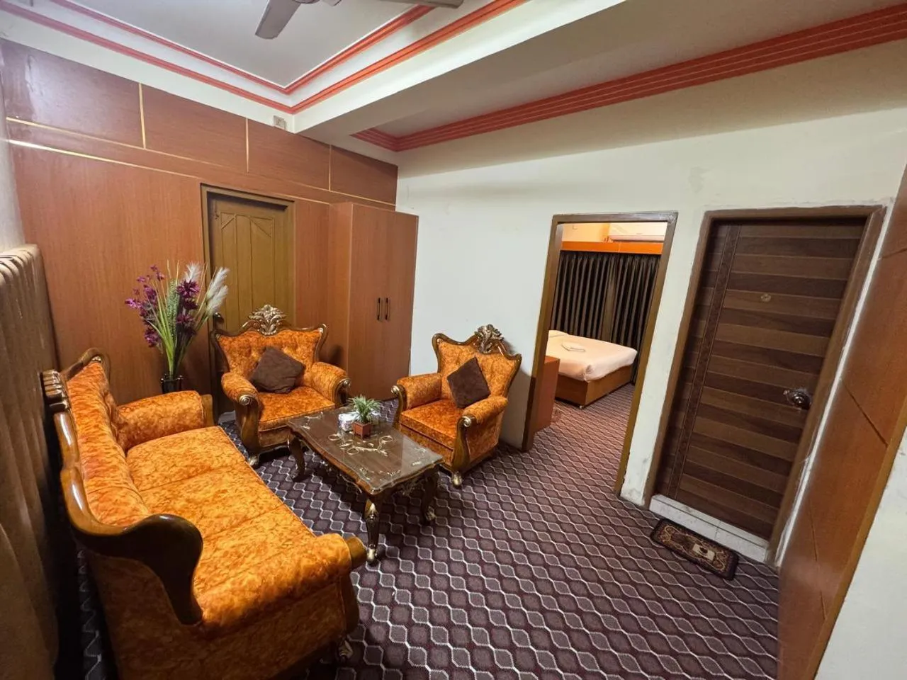 Bed in Hotel Rosewood Uttara