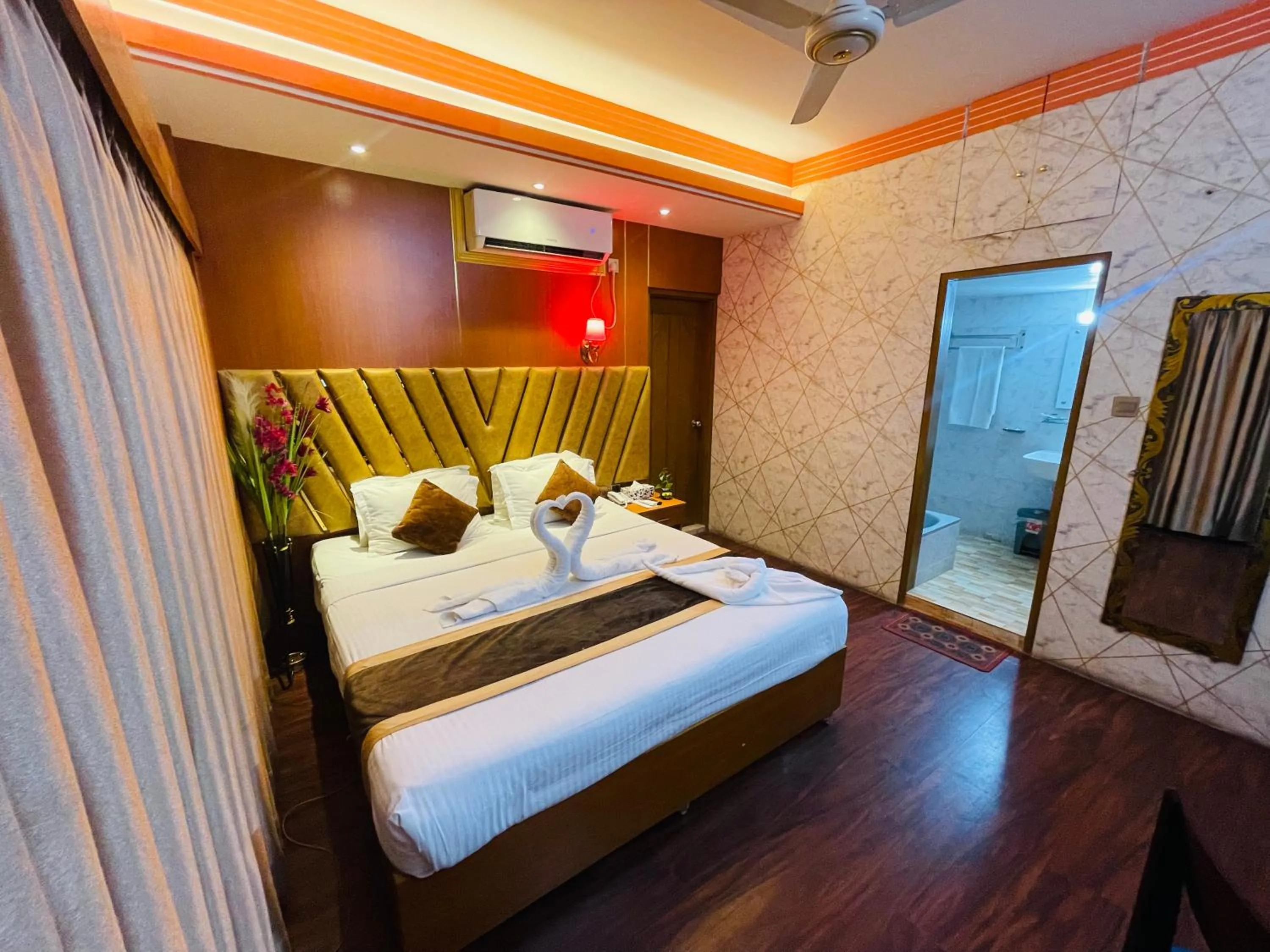 Photo of the whole room, Bed in Hotel Rosewood Uttara