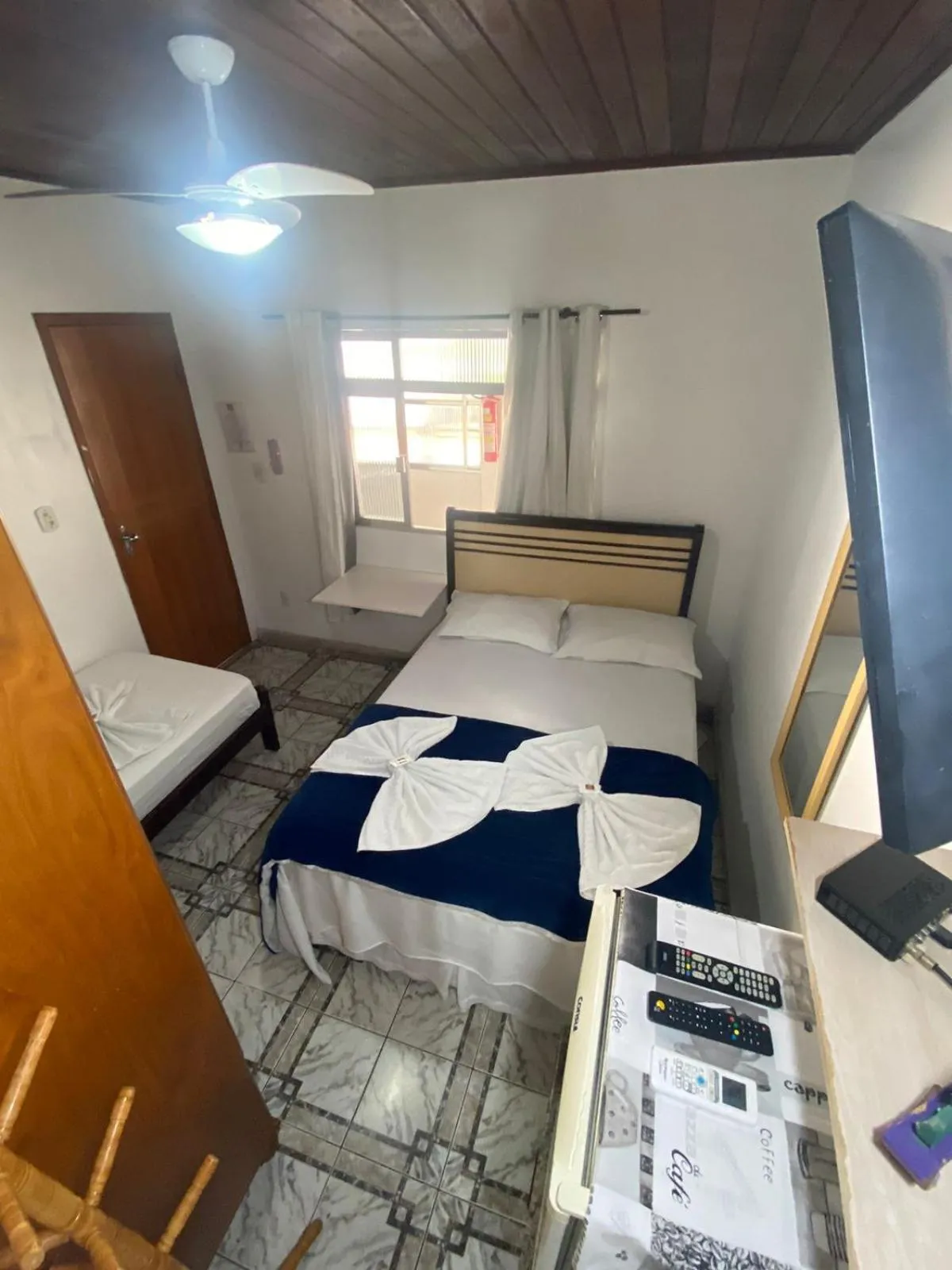 Property building, Bed in Pousada Ninho da Coruja