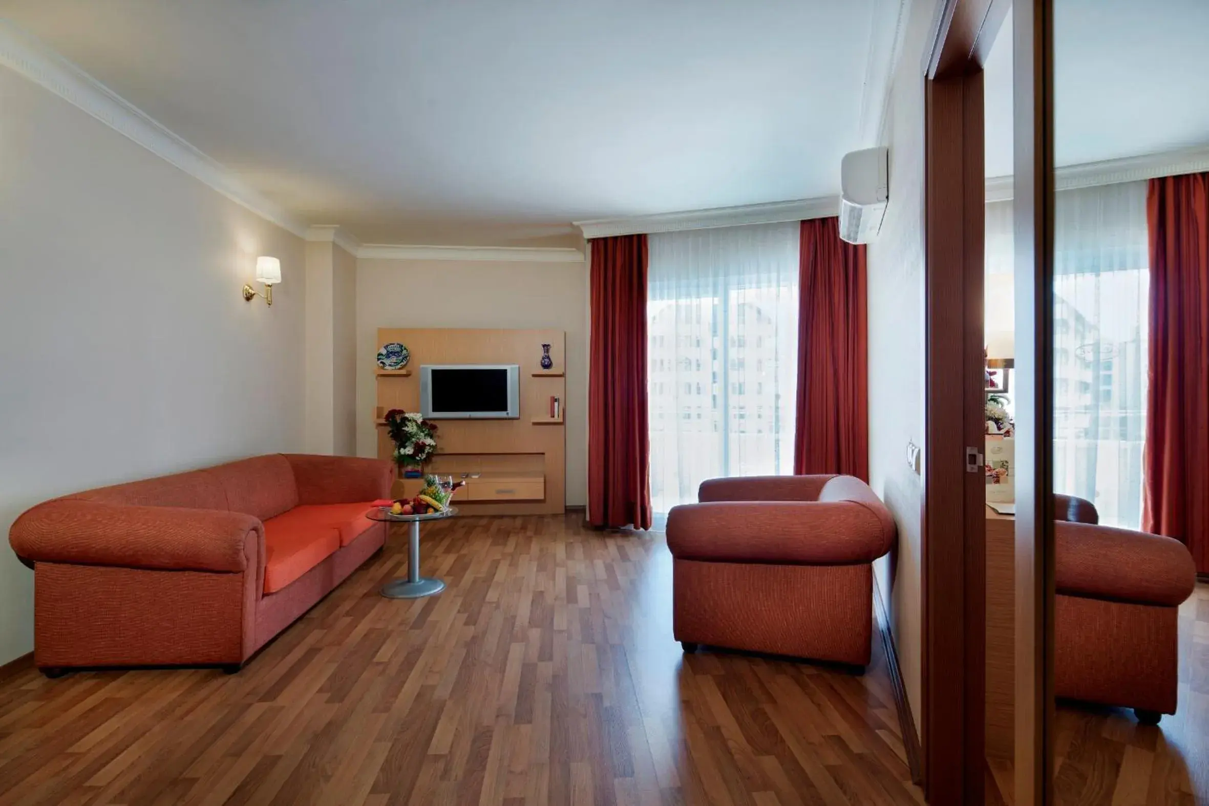 Living room in Alaiye Resort & Spa Hotel - Ultra All Inclusive Living room in Alaiye Resort & Spa Hotel - Ultra All Inclusive