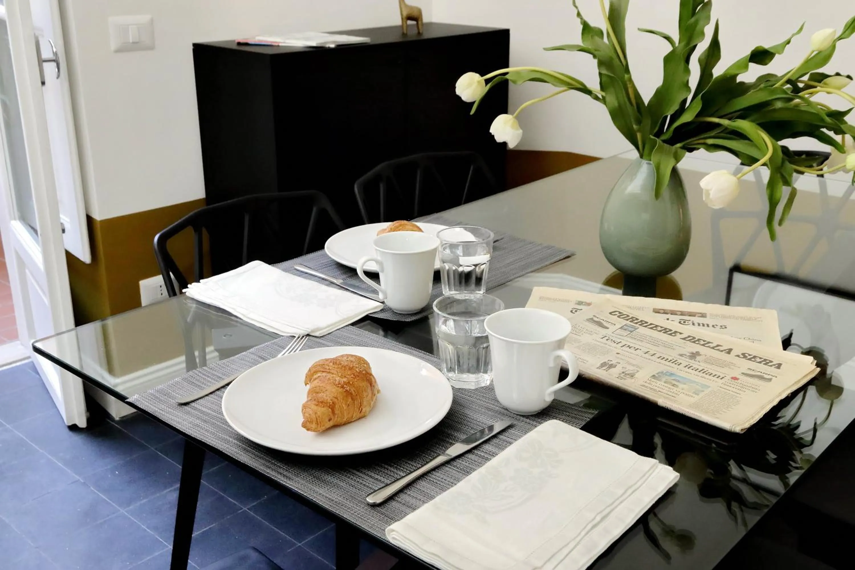 Monti Apartments - My Extra Home