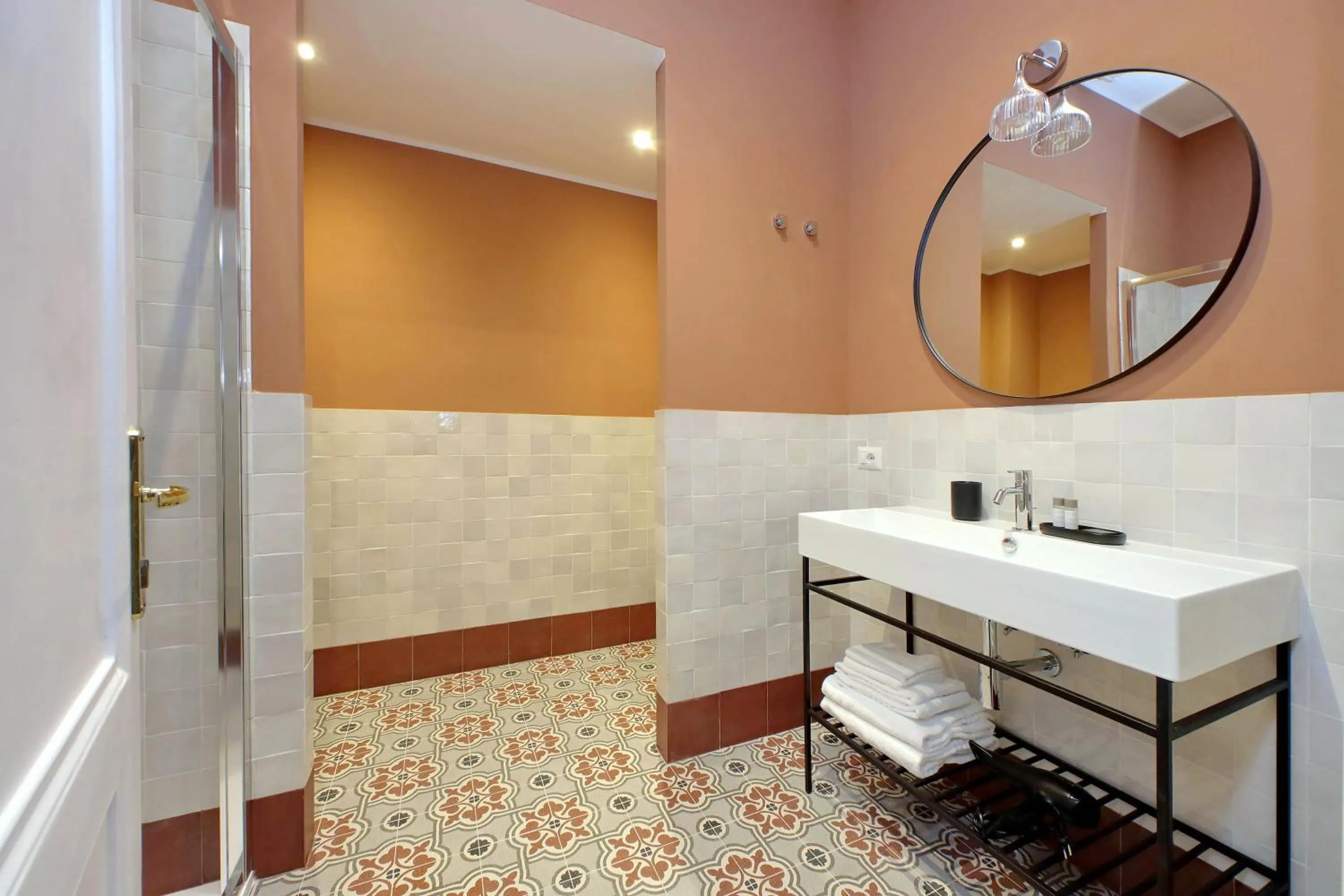 Monti Apartments - My Extra Home