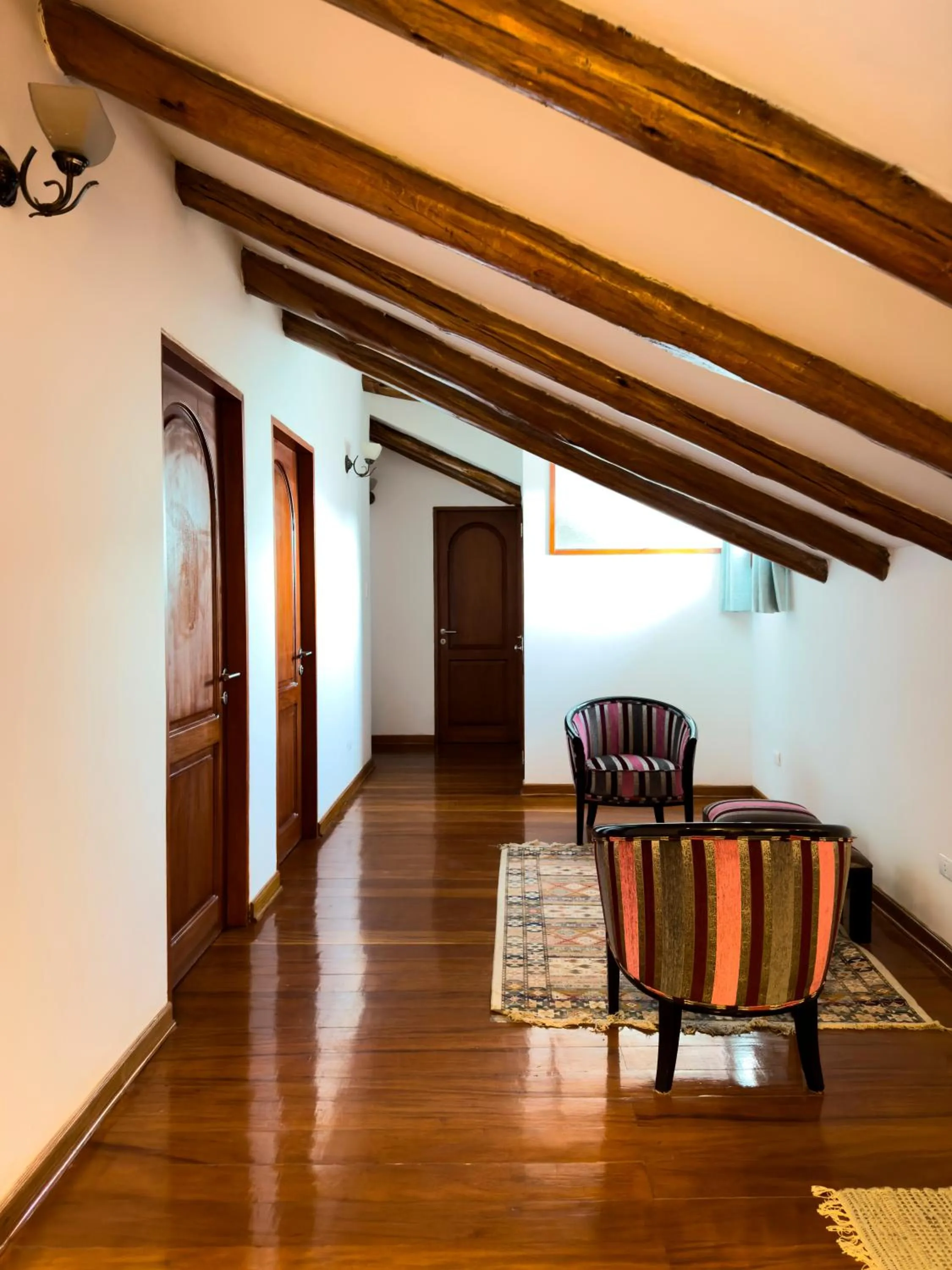 Living room in Illa Hotel