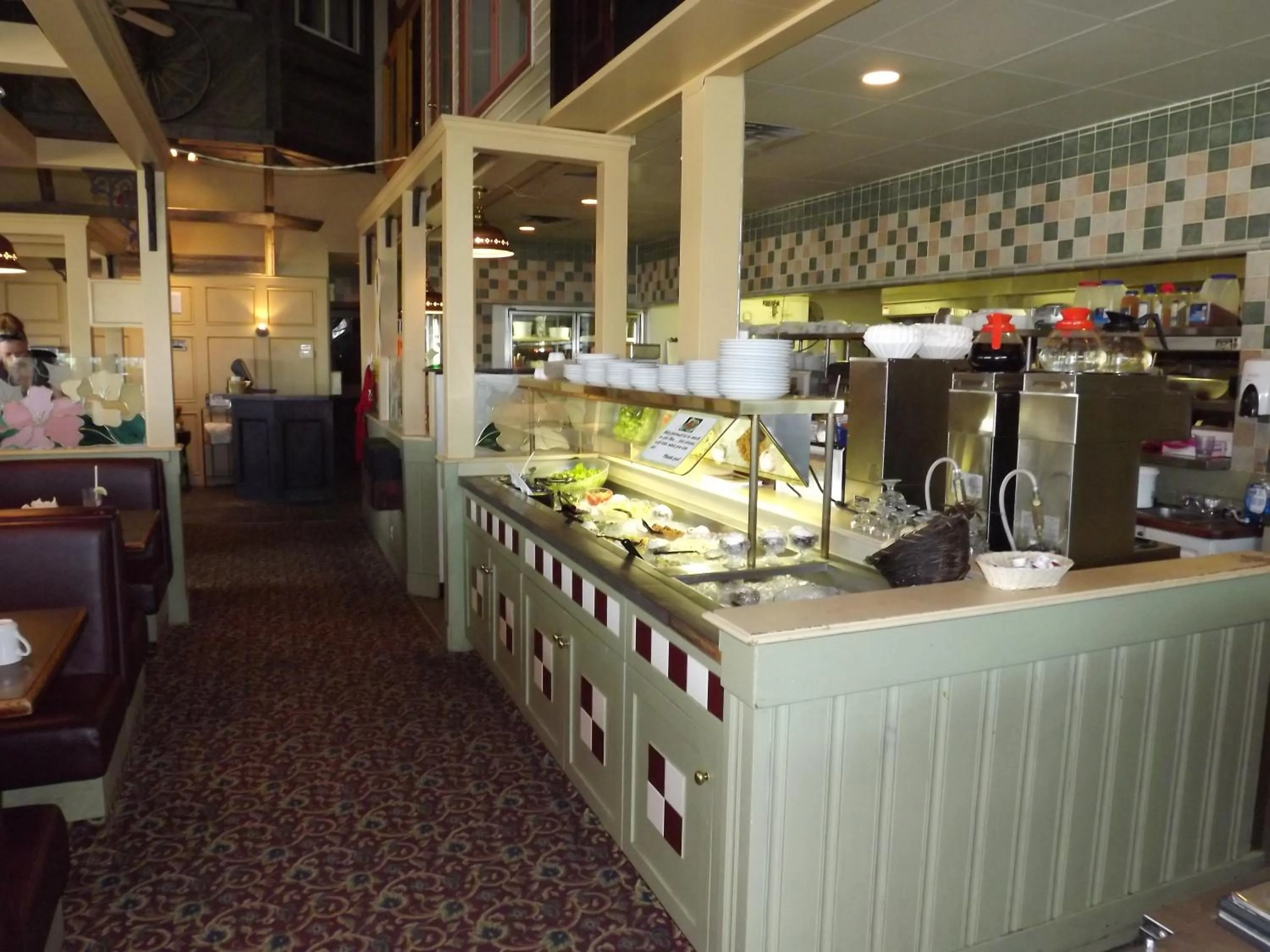 Restaurant/places to eat in Canadas Best Value Inn Whitecourt