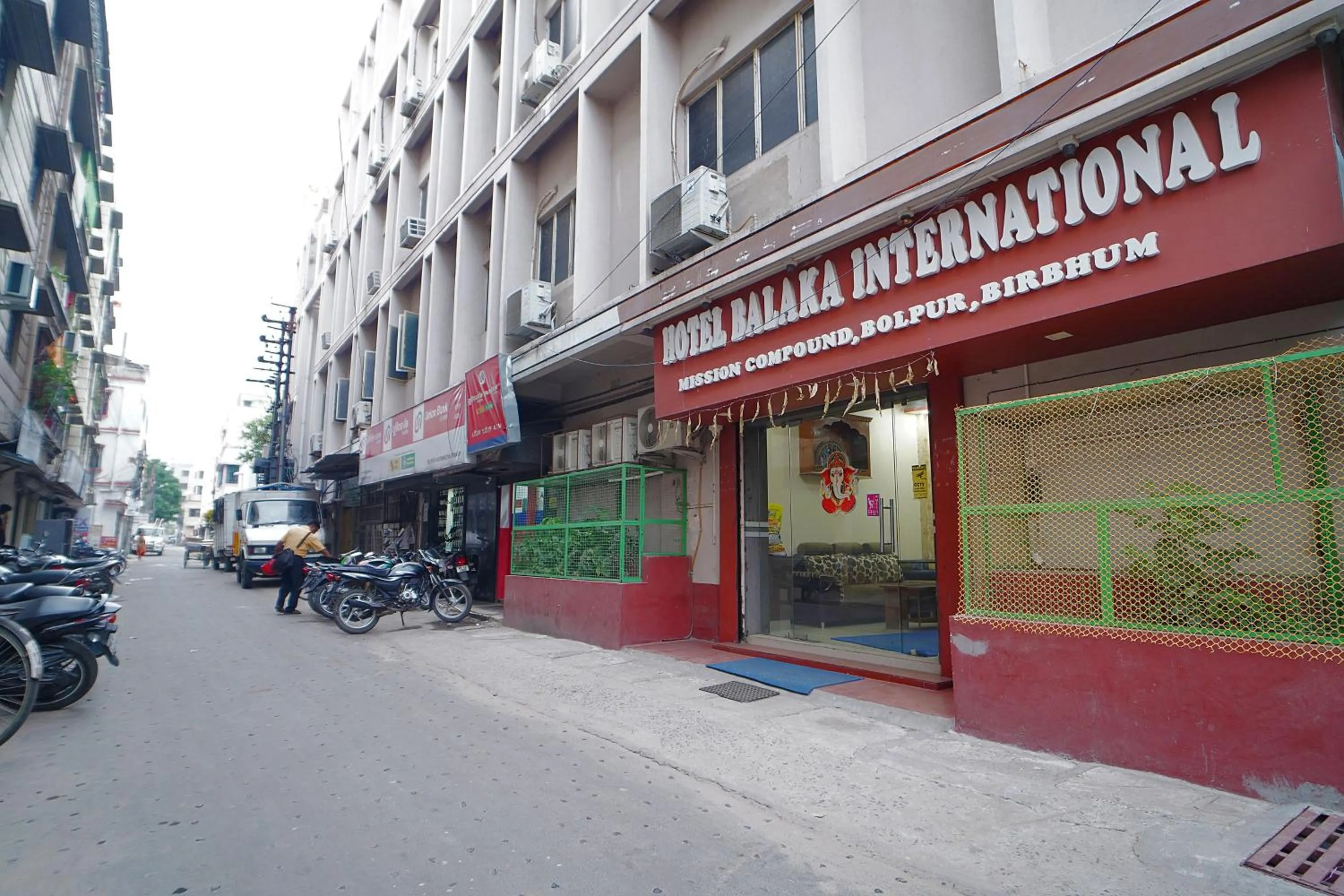 Hotel Balaka International