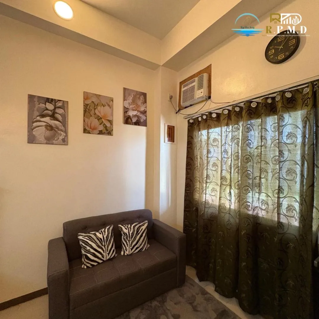 Living room in CJ by the Bay