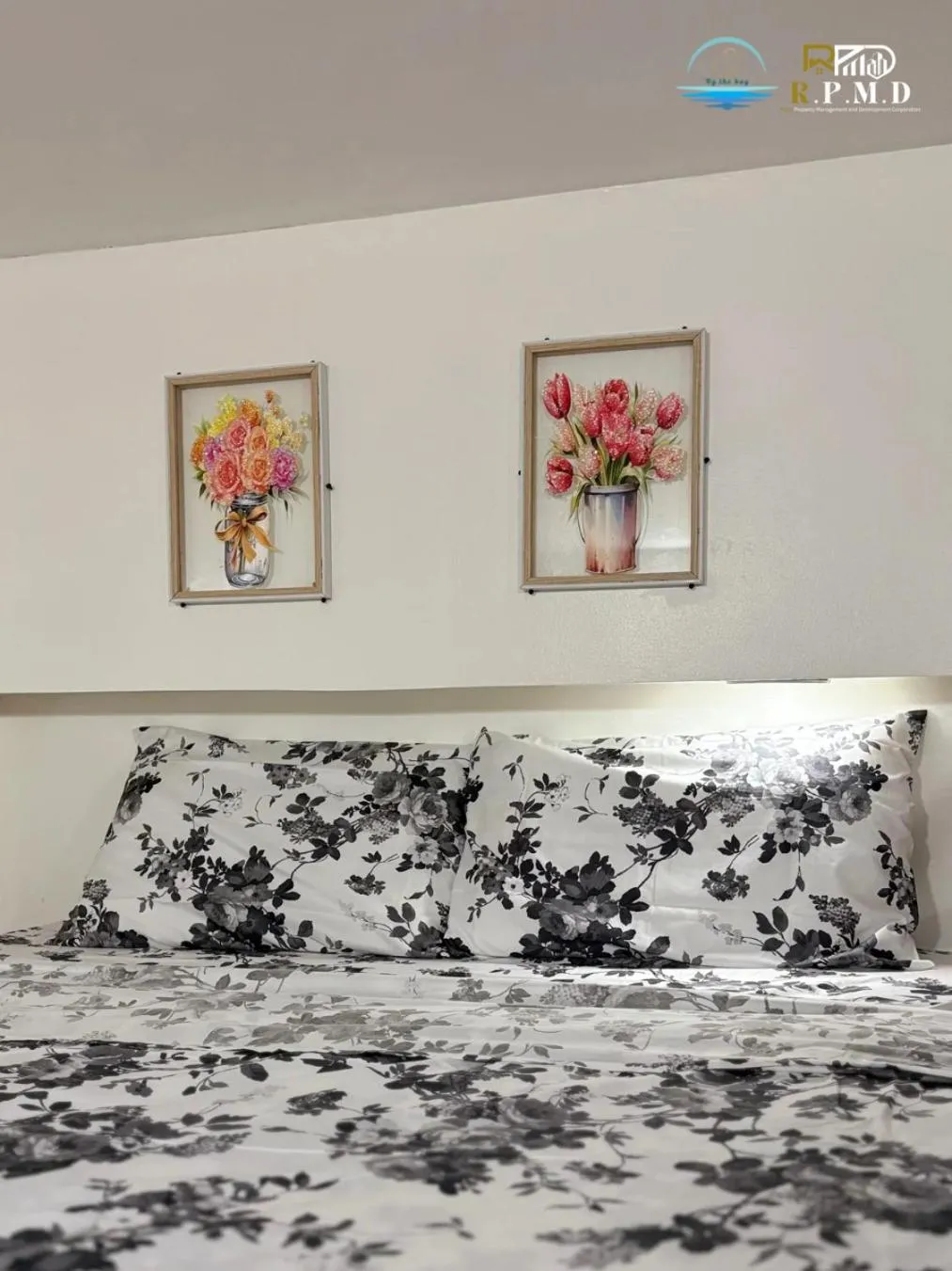 Bed in CJ by the Bay