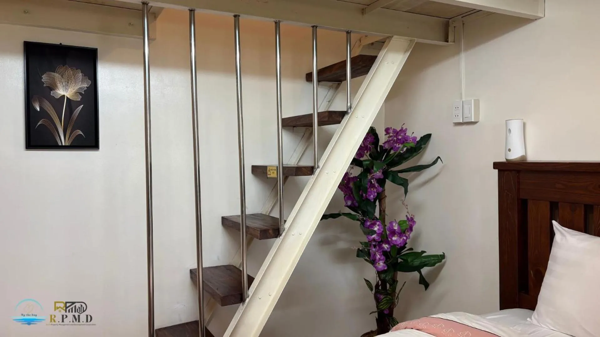 bunk bed, Bed in CJ by the Bay