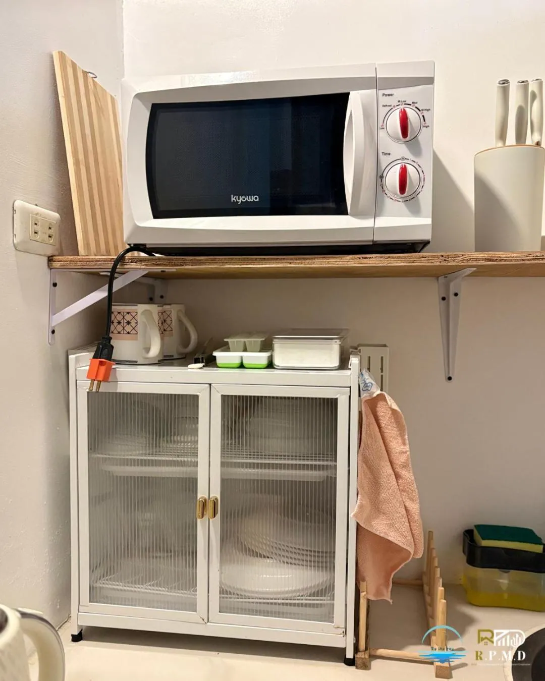 Kitchen or kitchenette in CJ by the Bay