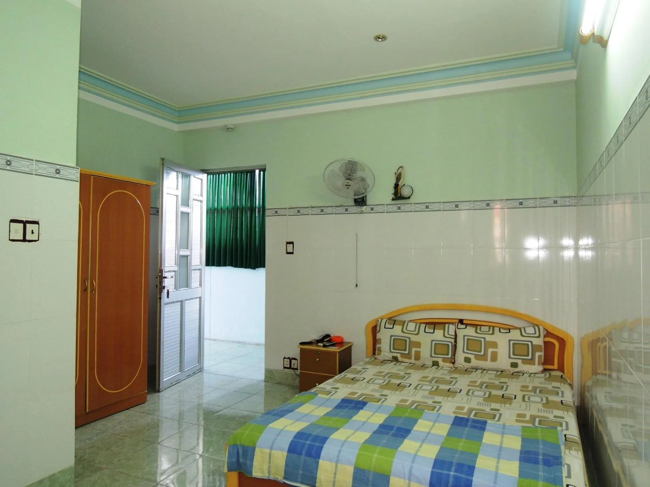 Photo of the whole room, Bed in Kathy Hotel