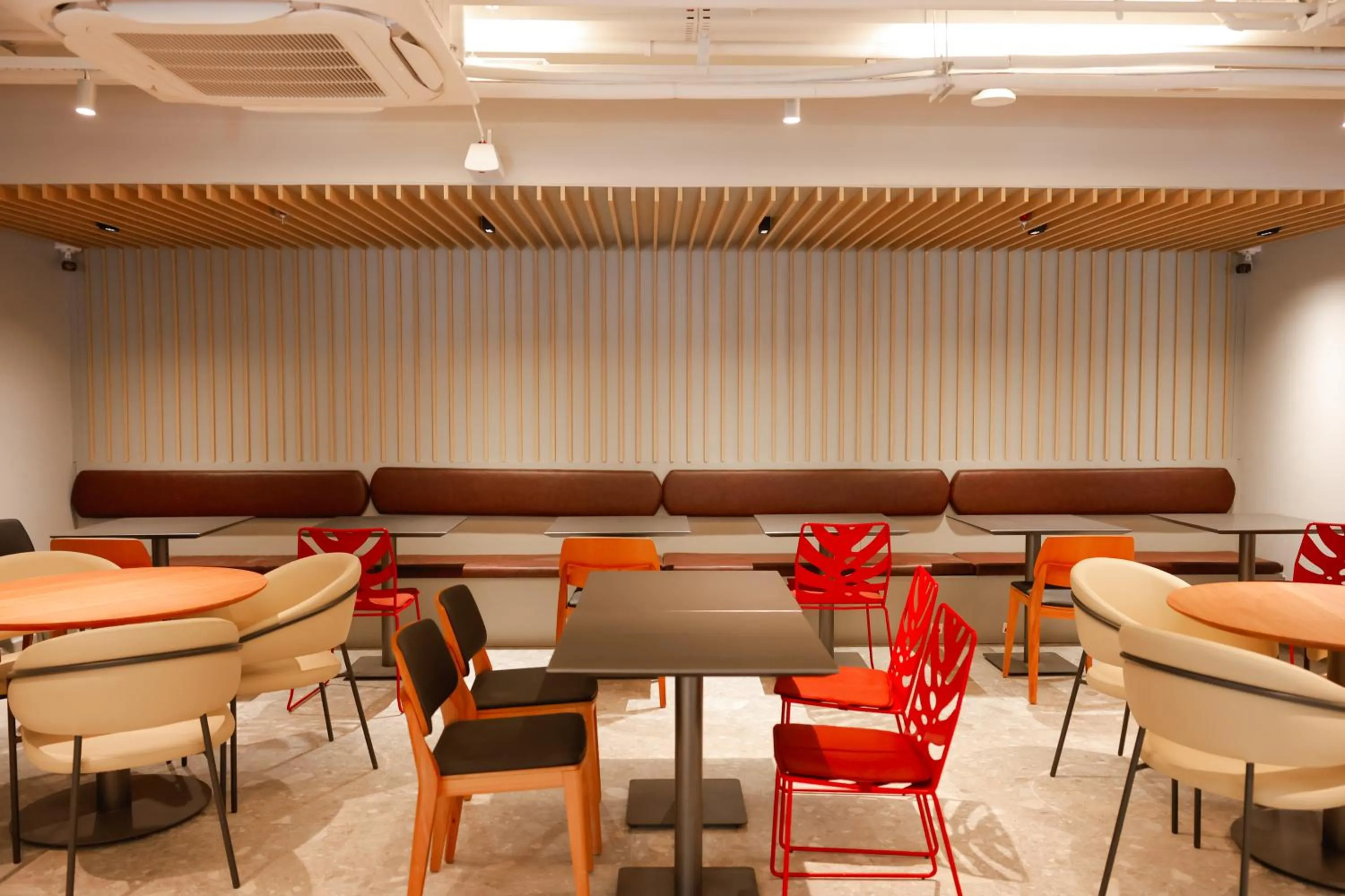 Restaurant/places to eat in Radisson RED Ibirapuera