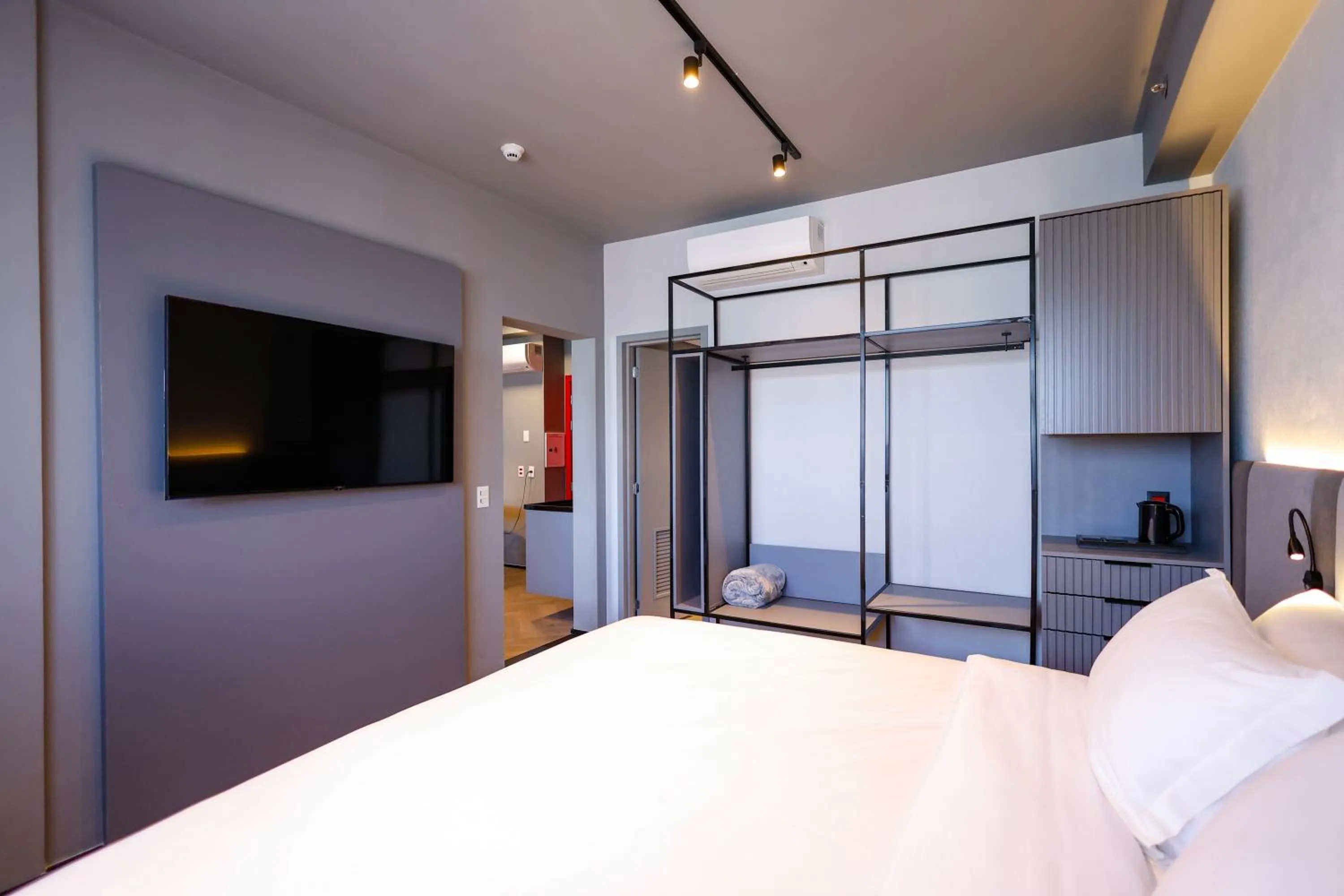 TV and multimedia, Bed in Radisson RED Ibirapuera