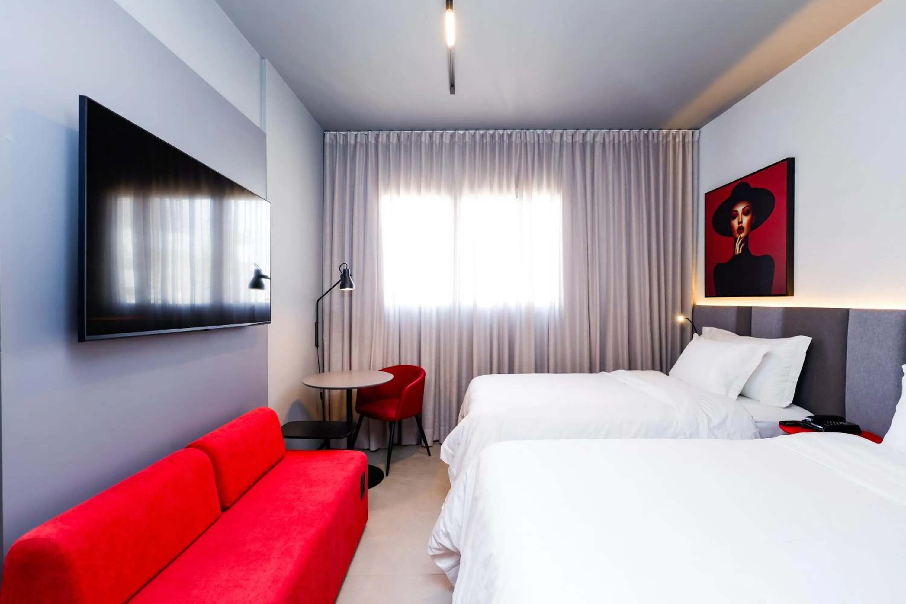 Bedroom, Bed in Radisson RED Ibirapuera