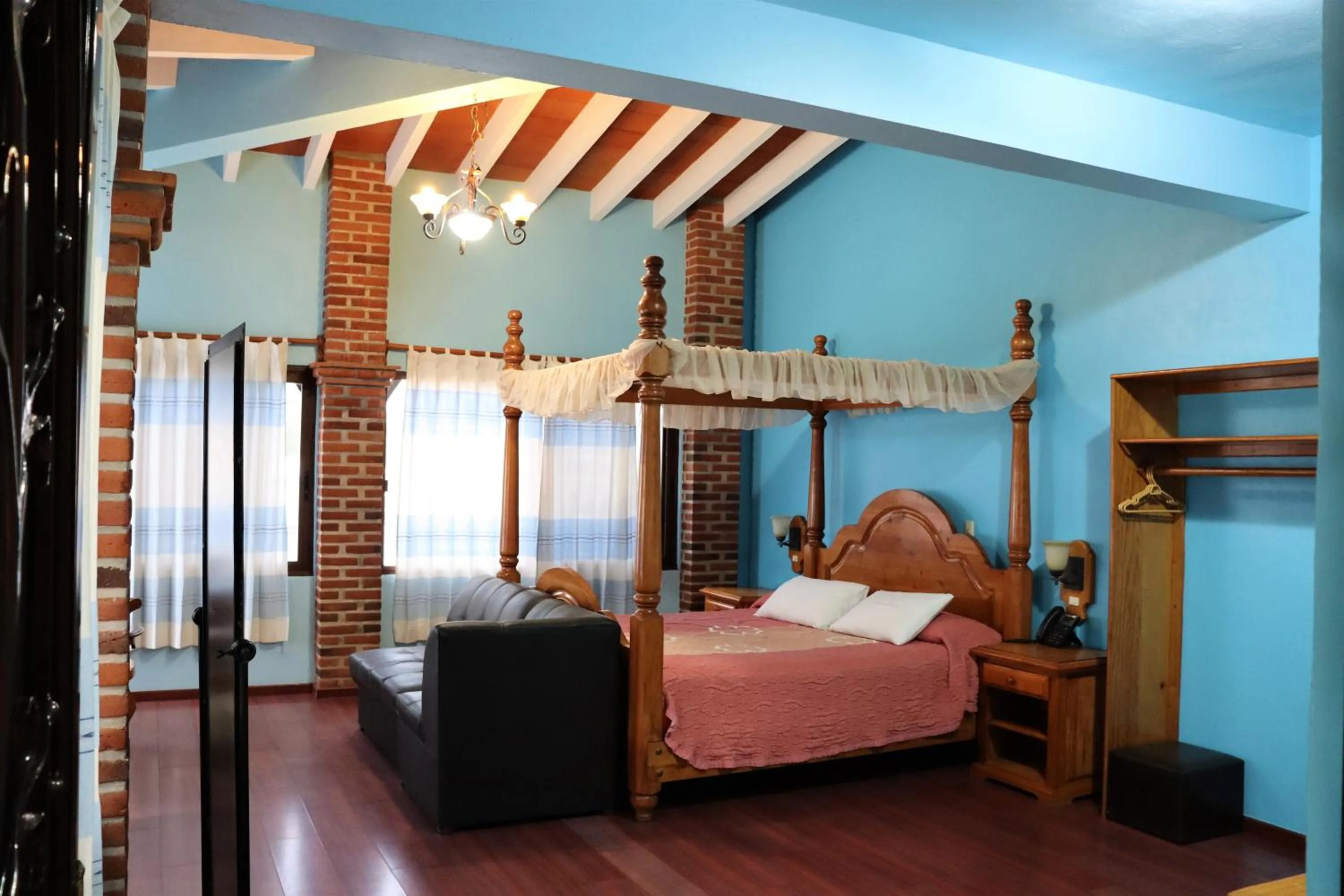 Master Suite in Hotel Zaragoza