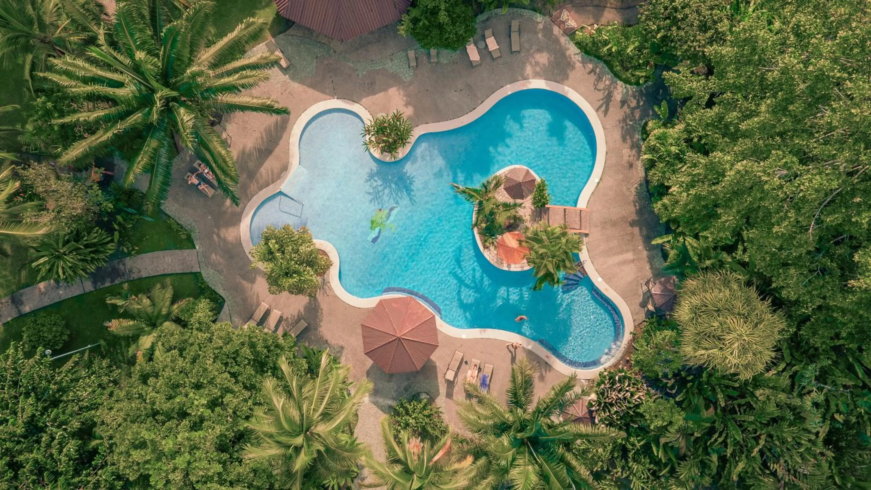 Swimming pool in Laguna Lodge Full Board