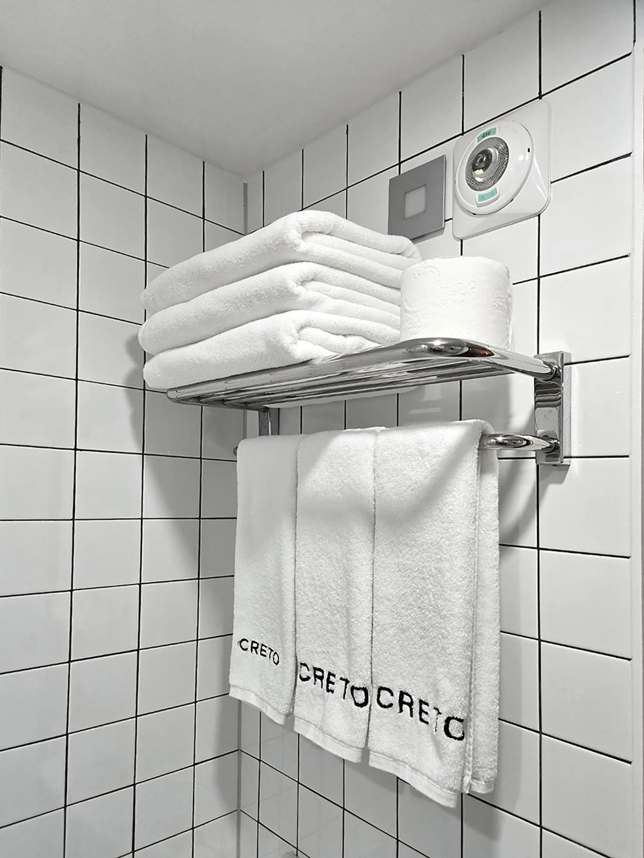 towels in Creto Hotel Myeongdong