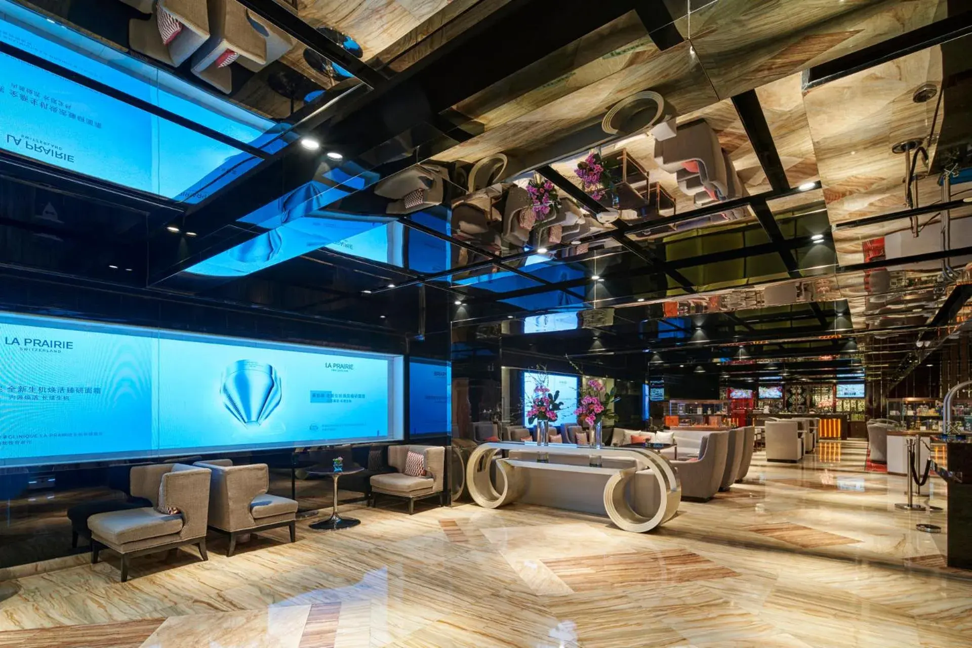 Lobby or reception in Hangzhou Tower Hotel Lobby or reception in Hangzhou Tower Hotel