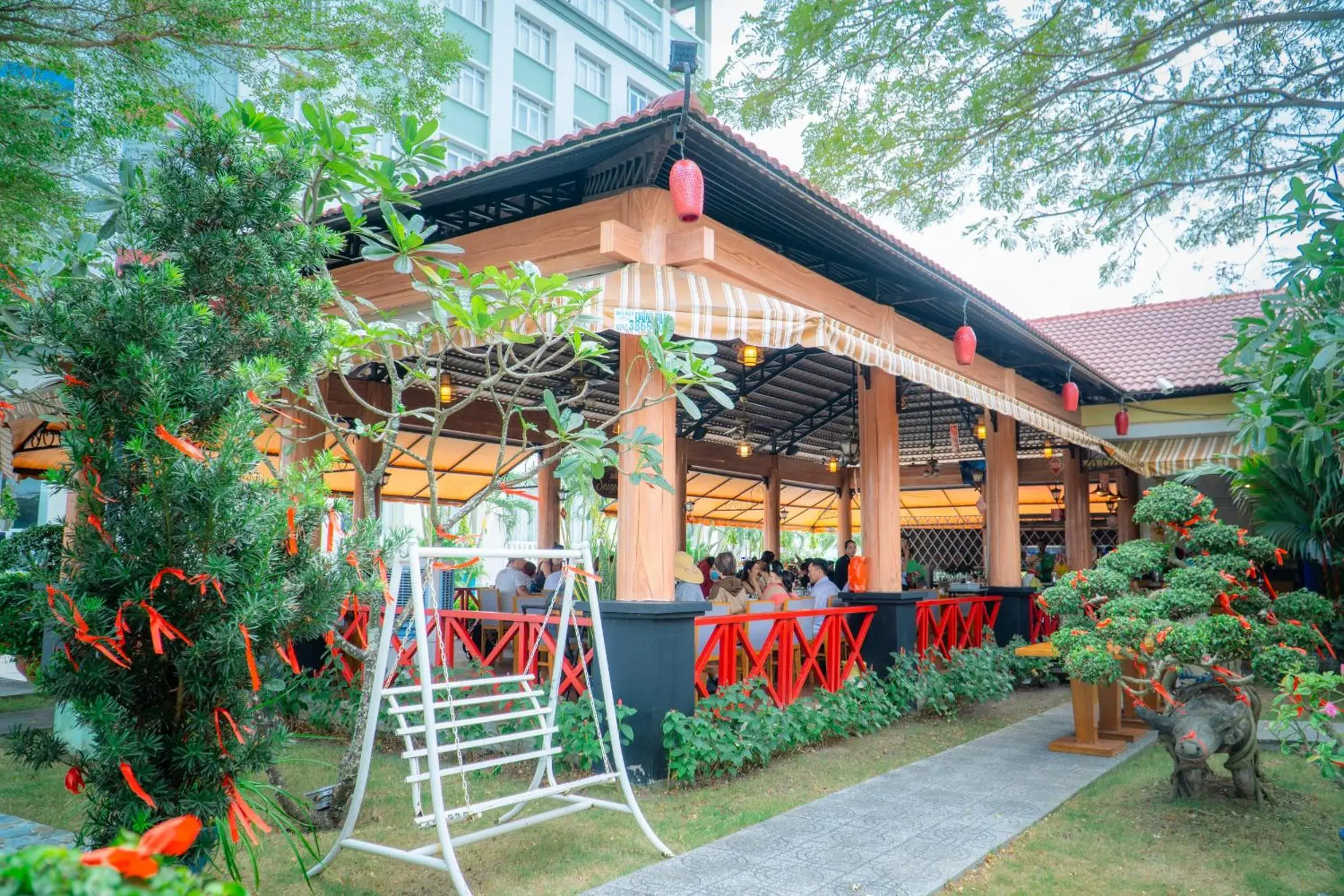 Restaurant/places to eat in Sai Gon Rach Gia Hotel Restaurant/places to eat in Sai Gon Rach Gia Hotel