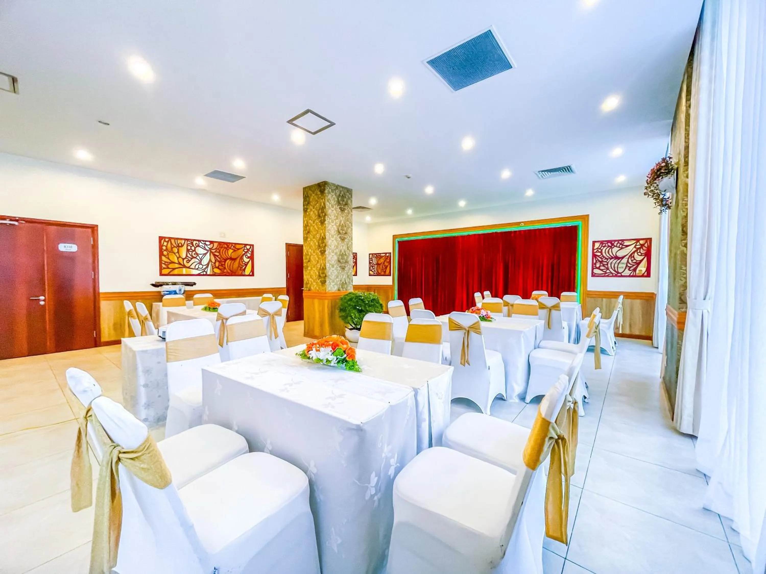 Meeting/conference room in Sai Gon Rach Gia Hotel