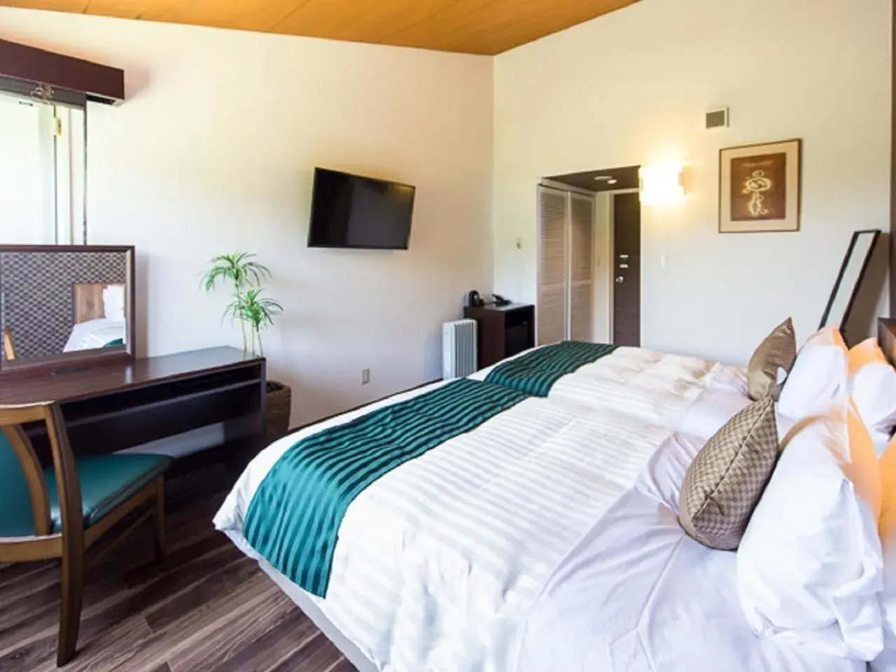 Standard Twin Room - single occupancy - Non-Smoking in LiVEMAX RESORT Ito Kawana Standard Twin Room - single occupancy - Non-Smoking in LiVEMAX RESORT Ito Kawana