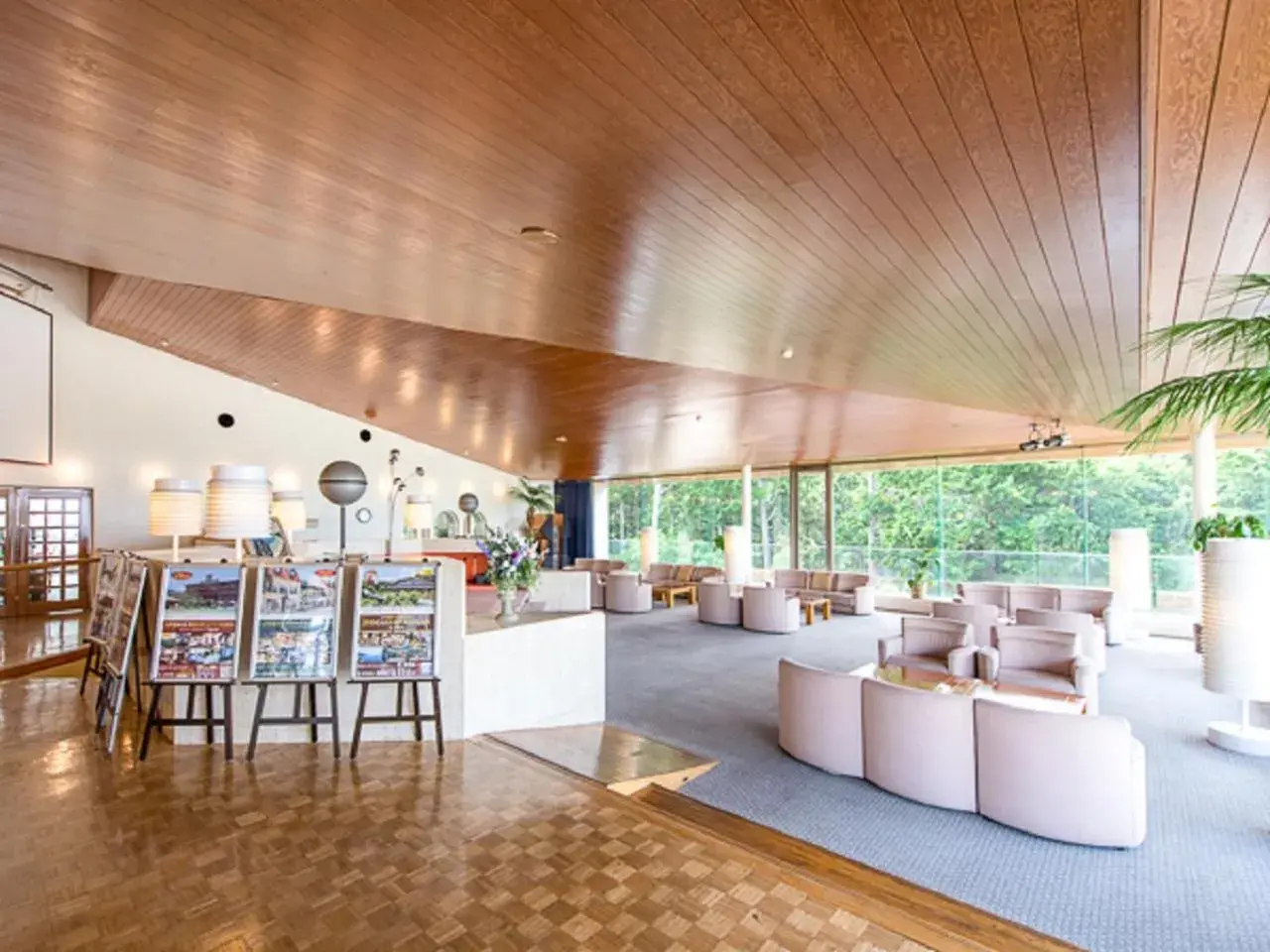 Lounge or bar in LiVEMAX RESORT Ito Kawana Lounge or bar in LiVEMAX RESORT Ito Kawana