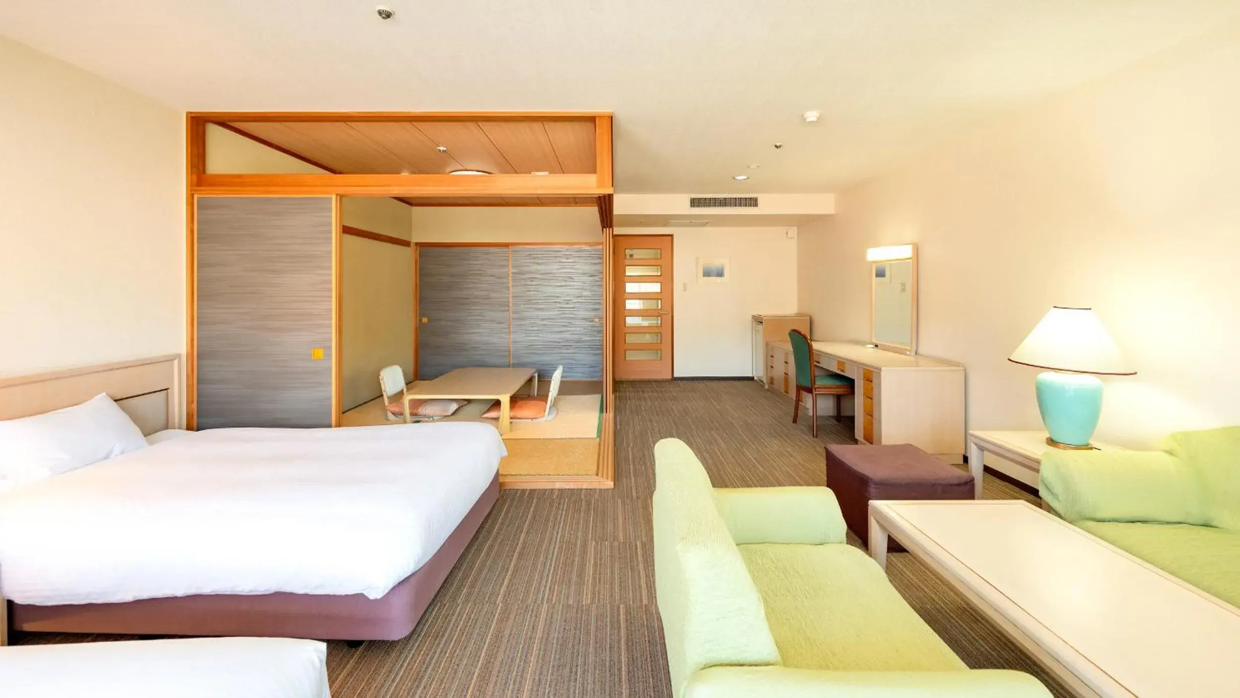 Photo of the whole room, Bed in EN RESORT Re'Cove Hakone Photo of the whole room, Bed in EN RESORT Re'Cove Hakone