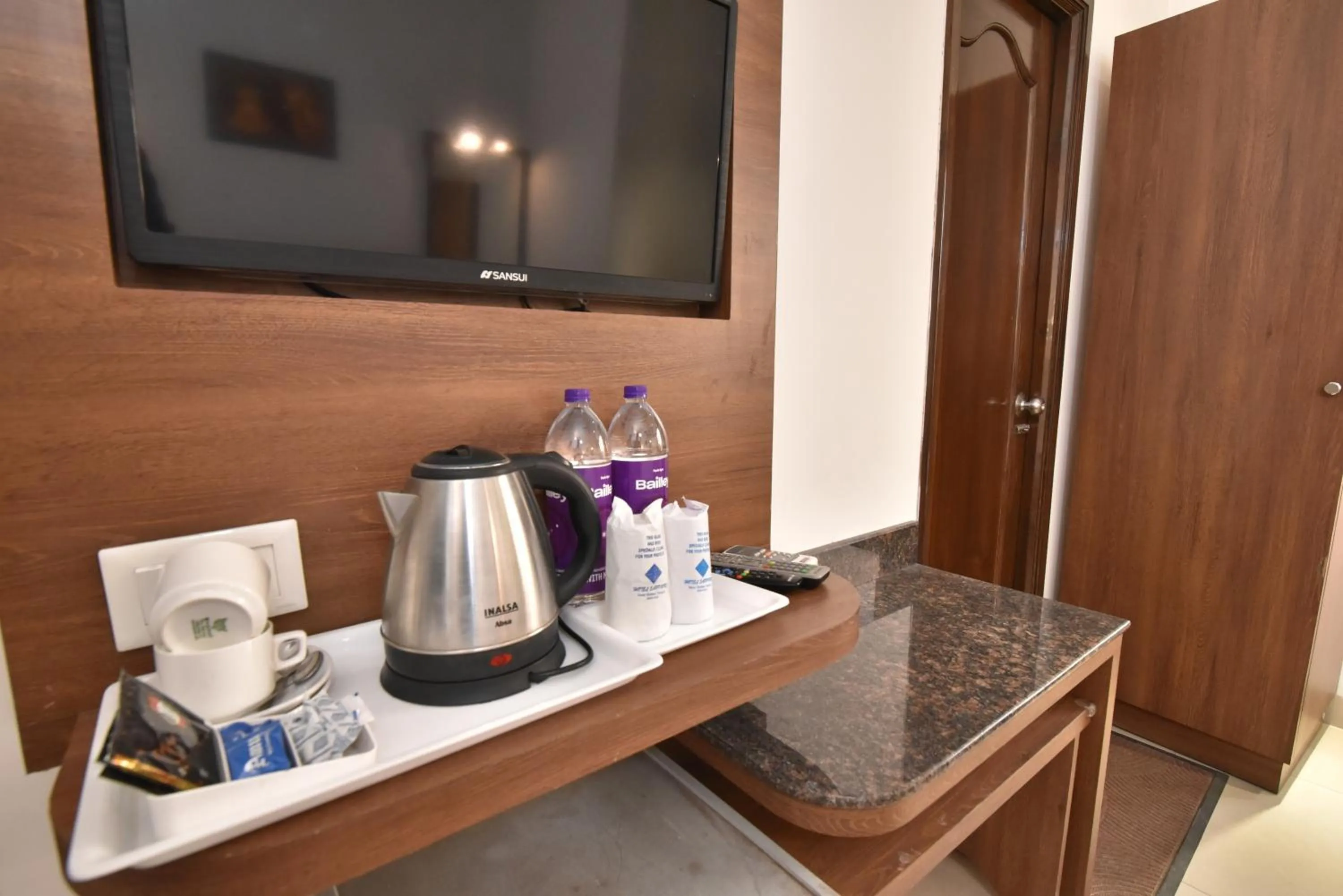 Hotel Sapphire Opposite Golden Temple