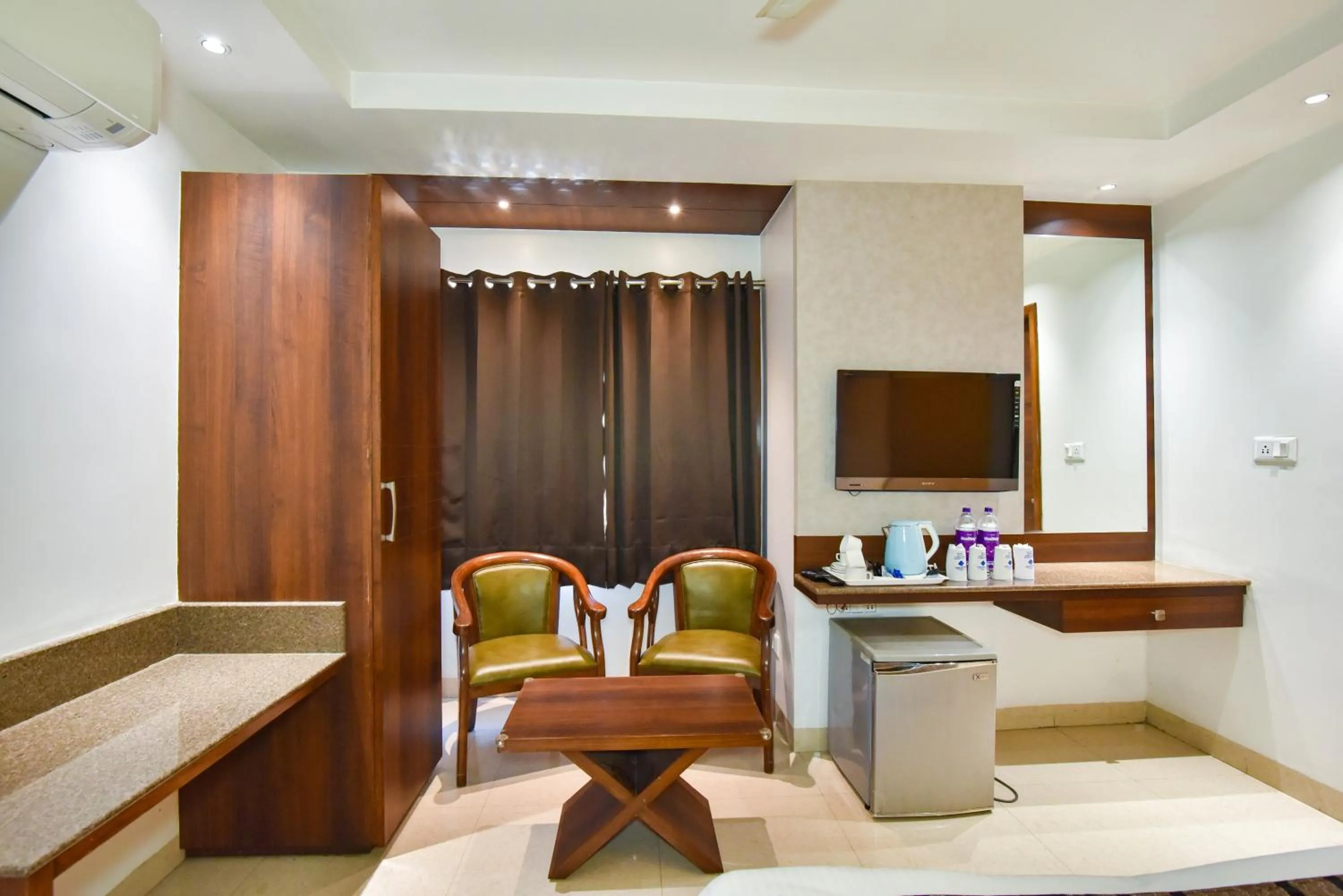 Hotel Sapphire Opposite Golden Temple