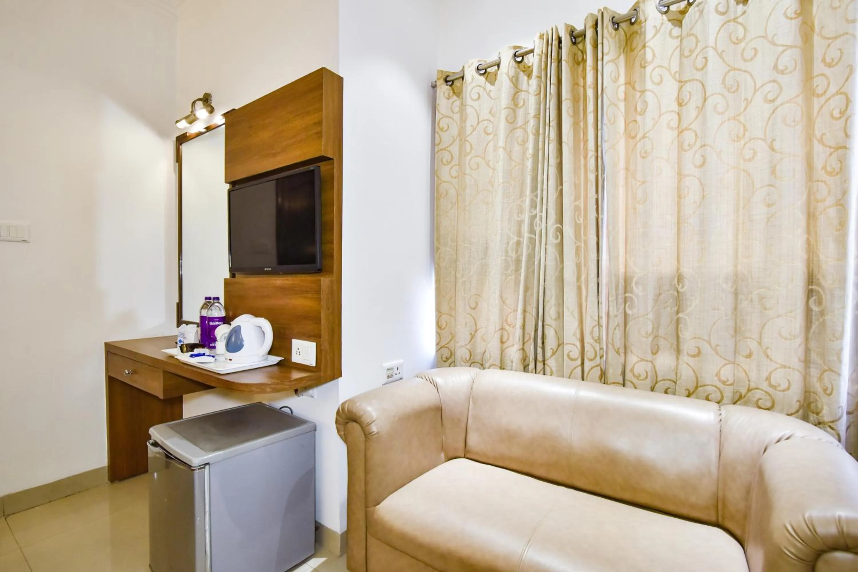 Hotel Sapphire Opposite Golden Temple