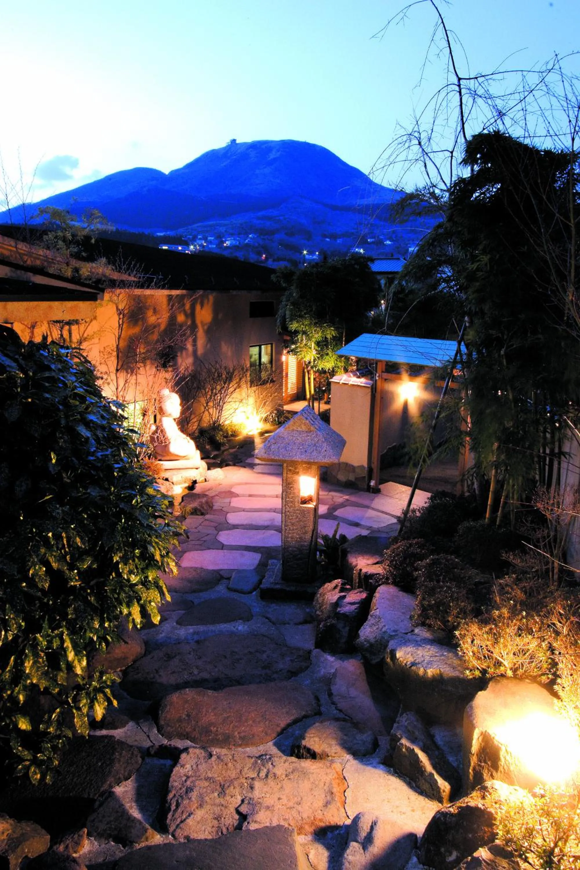 Facade/entrance in Hananoyado Fukuya