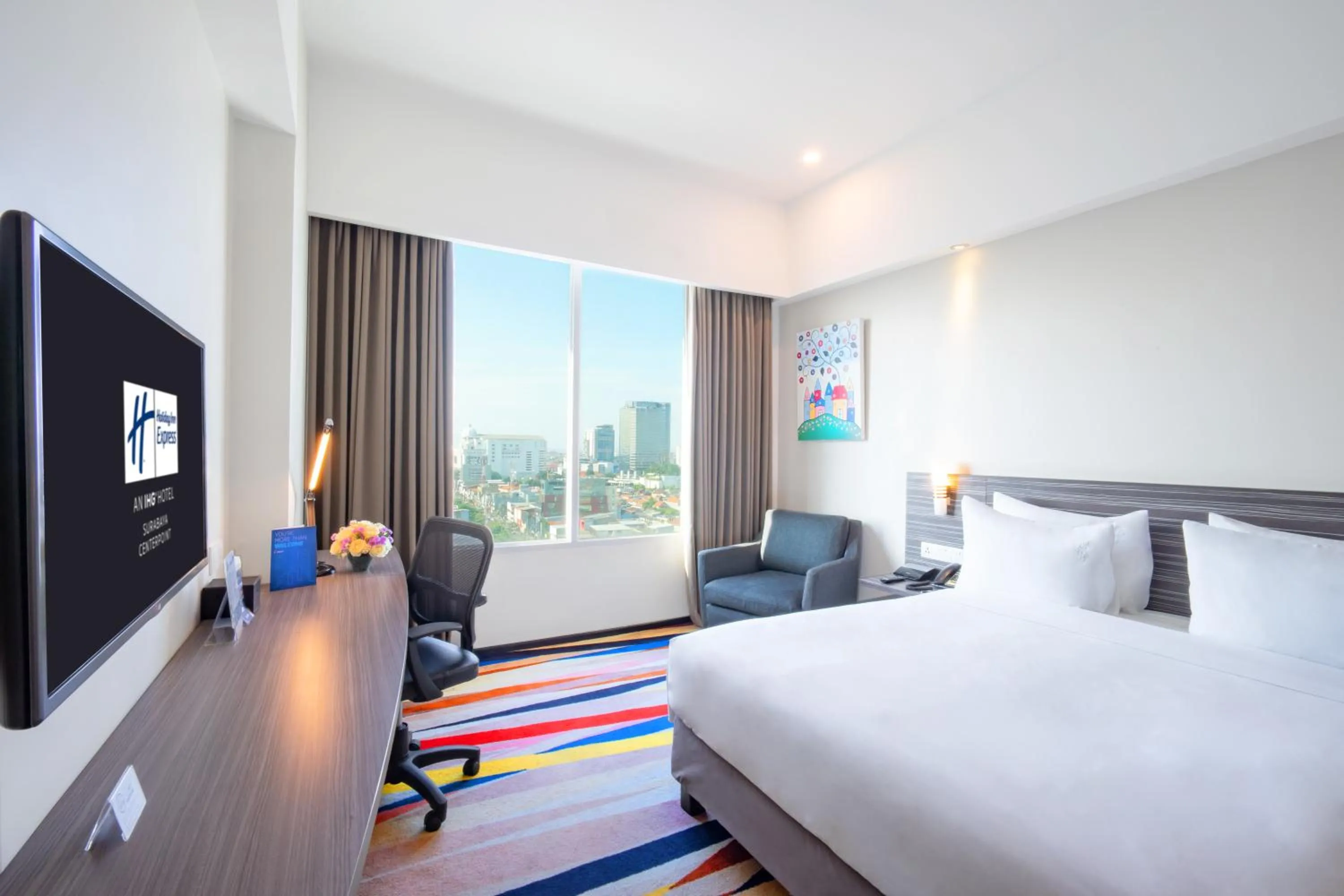 Bed in Holiday Inn Express Surabaya CenterPoint by IHG