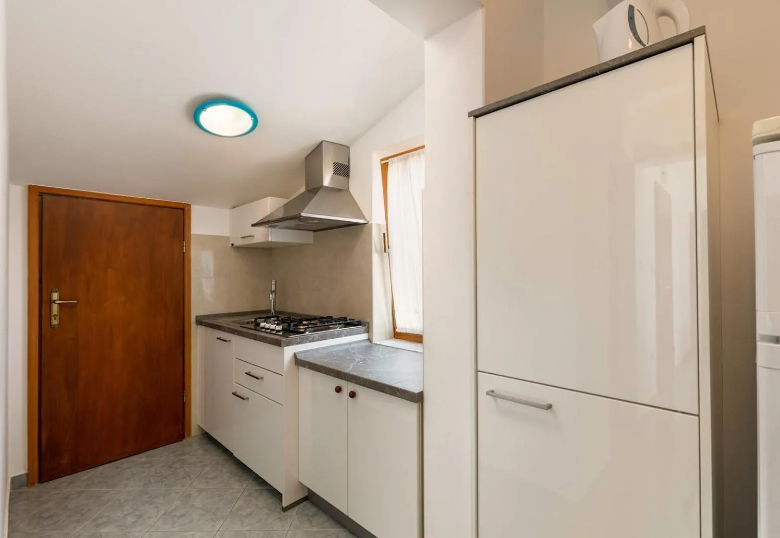Apartments Pino Rabac