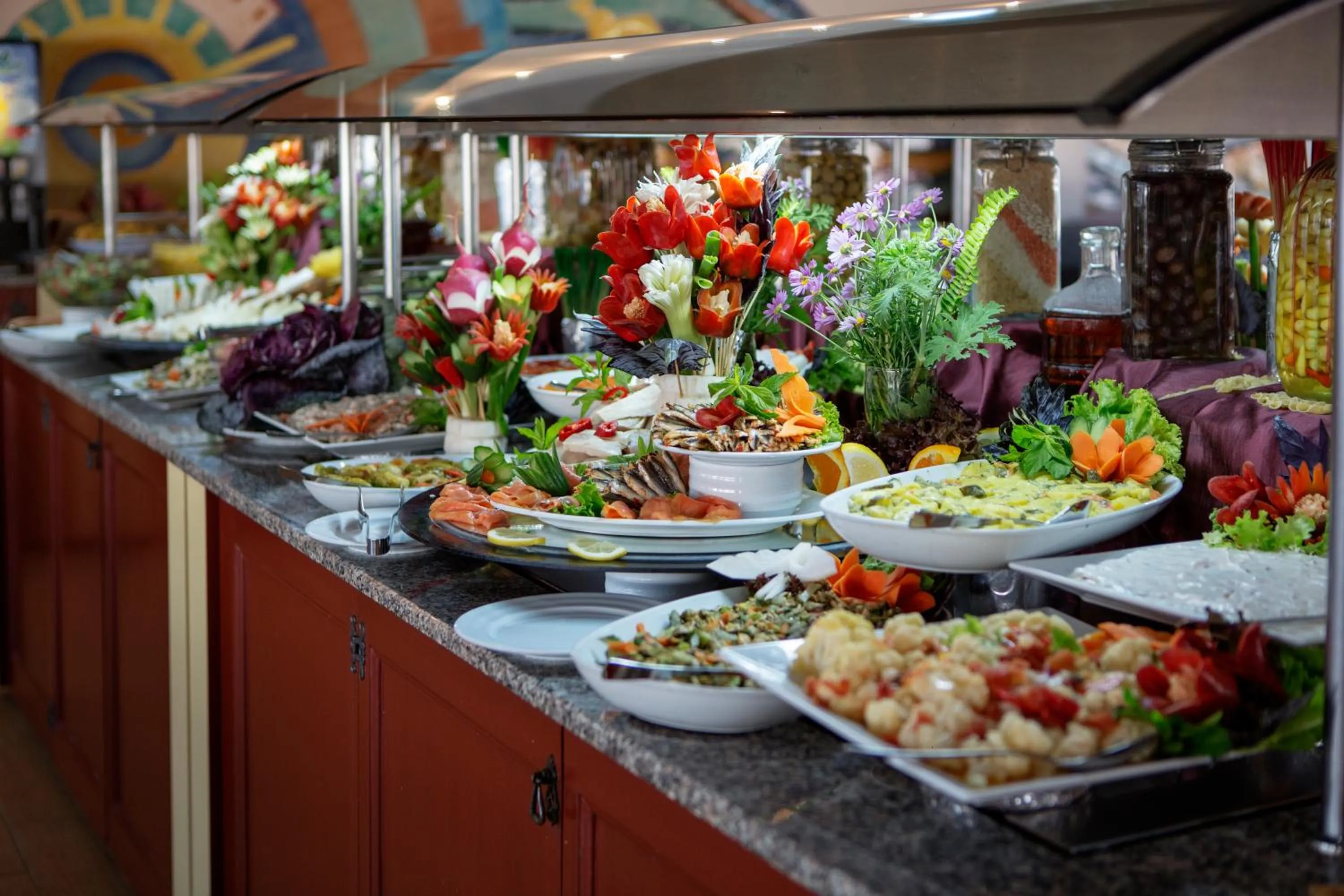 Food and drinks in Alaiye Kleopatra Hotel