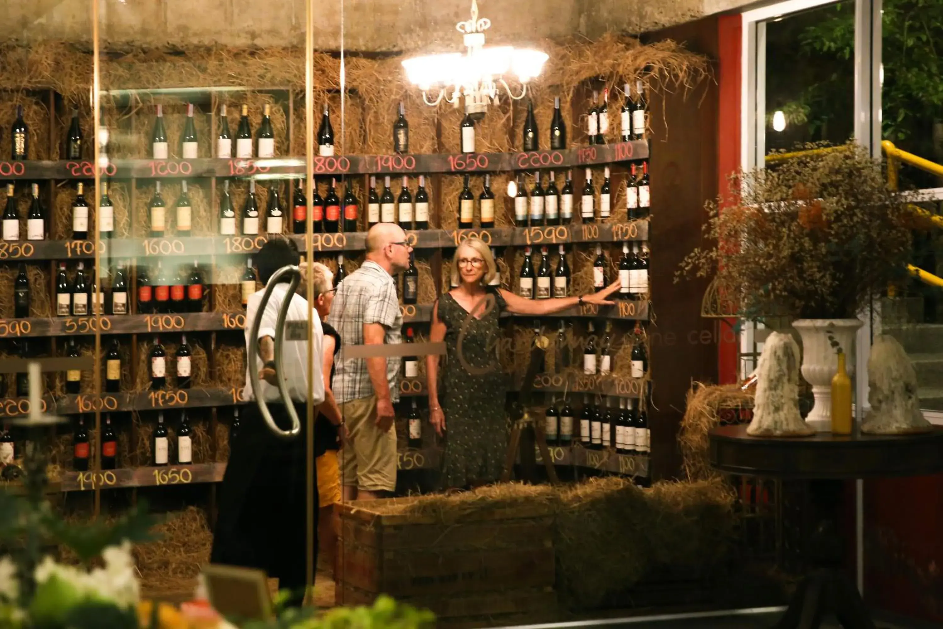 Restaurant/places to eat in Summer Luxury Beach Resort & Spa Restaurant/places to eat in Summer Luxury Beach Resort & Spa