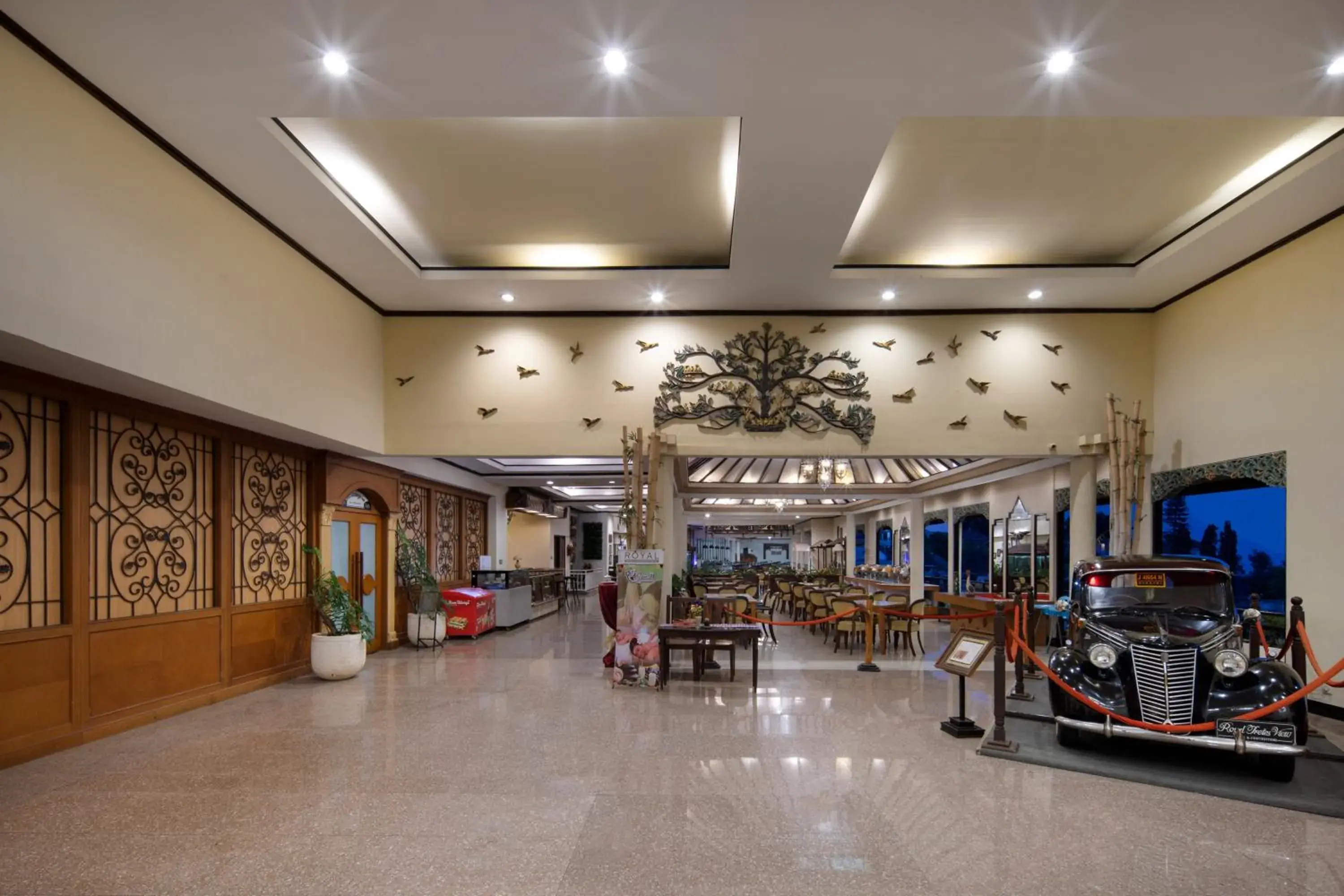 Royal Hotel and Convention Tretes Royal Hotel and Convention Tretes