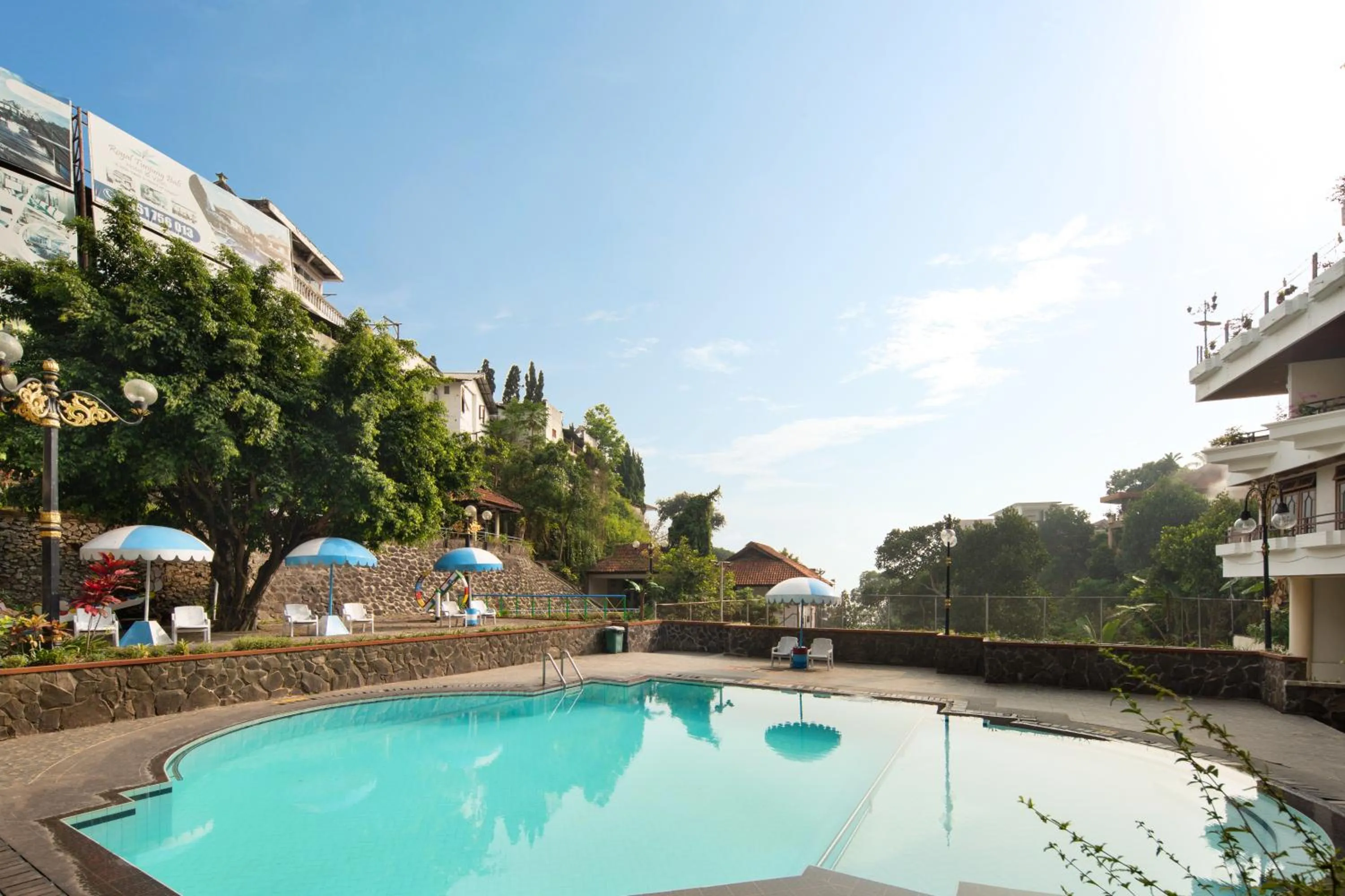 Royal Hotel and Convention Tretes