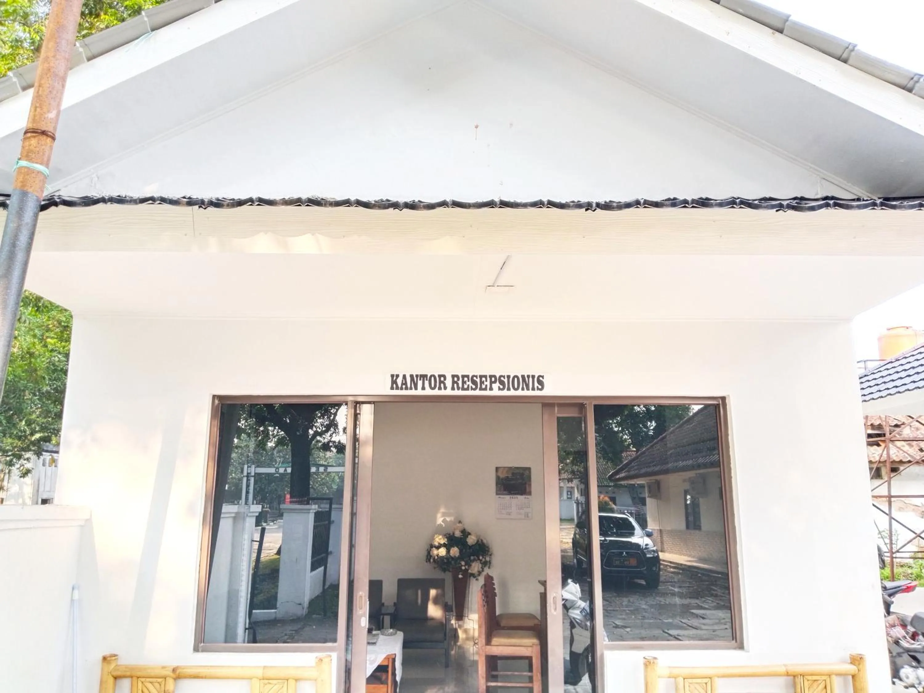 Roemah Kavaleri powered by Cocotel