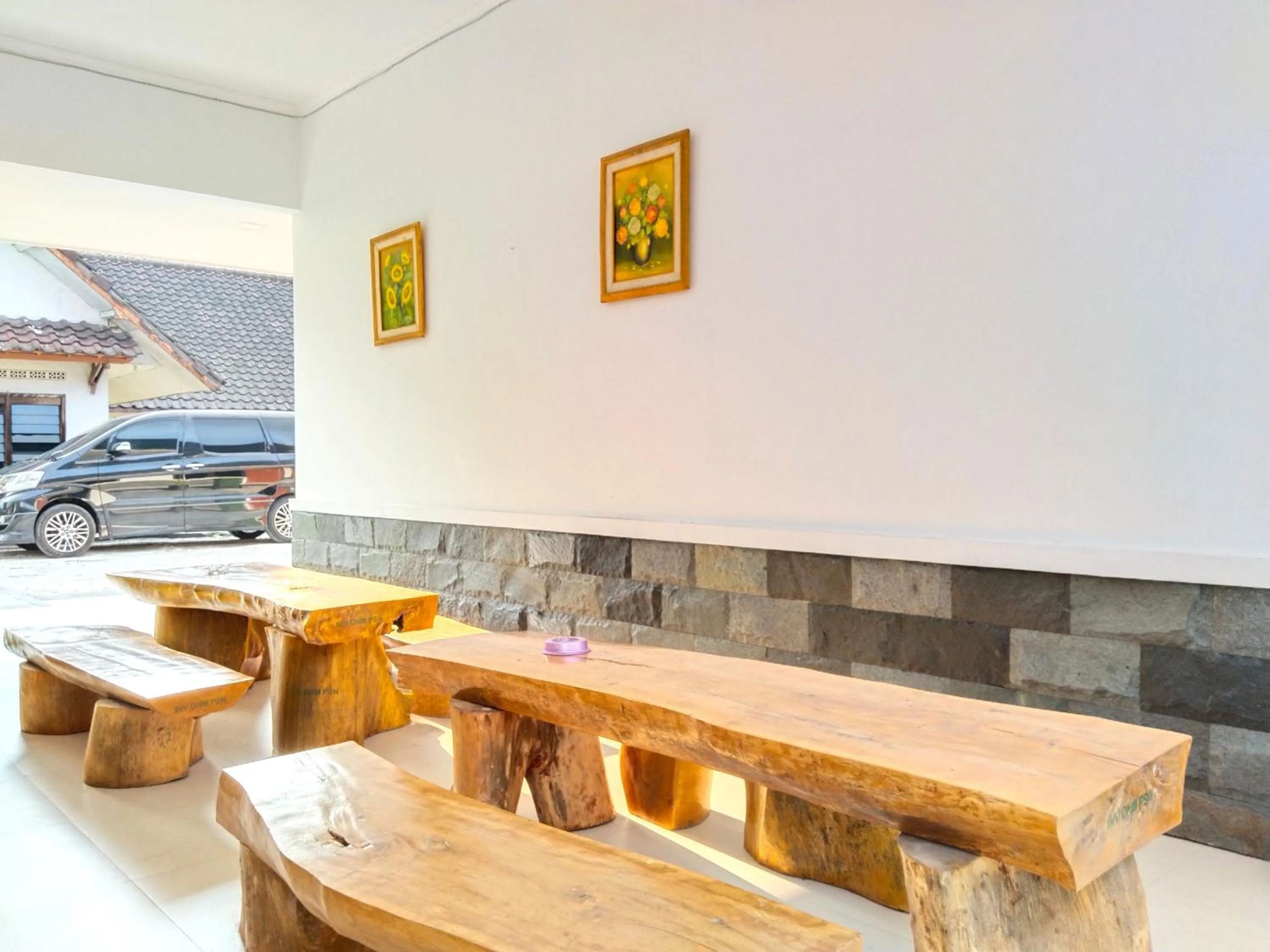 Roemah Kavaleri powered by Cocotel