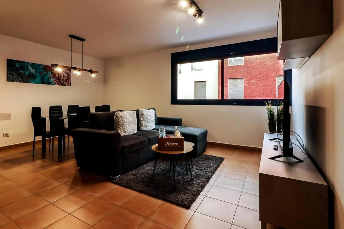 TV and multimedia in Aregoma Apartamento