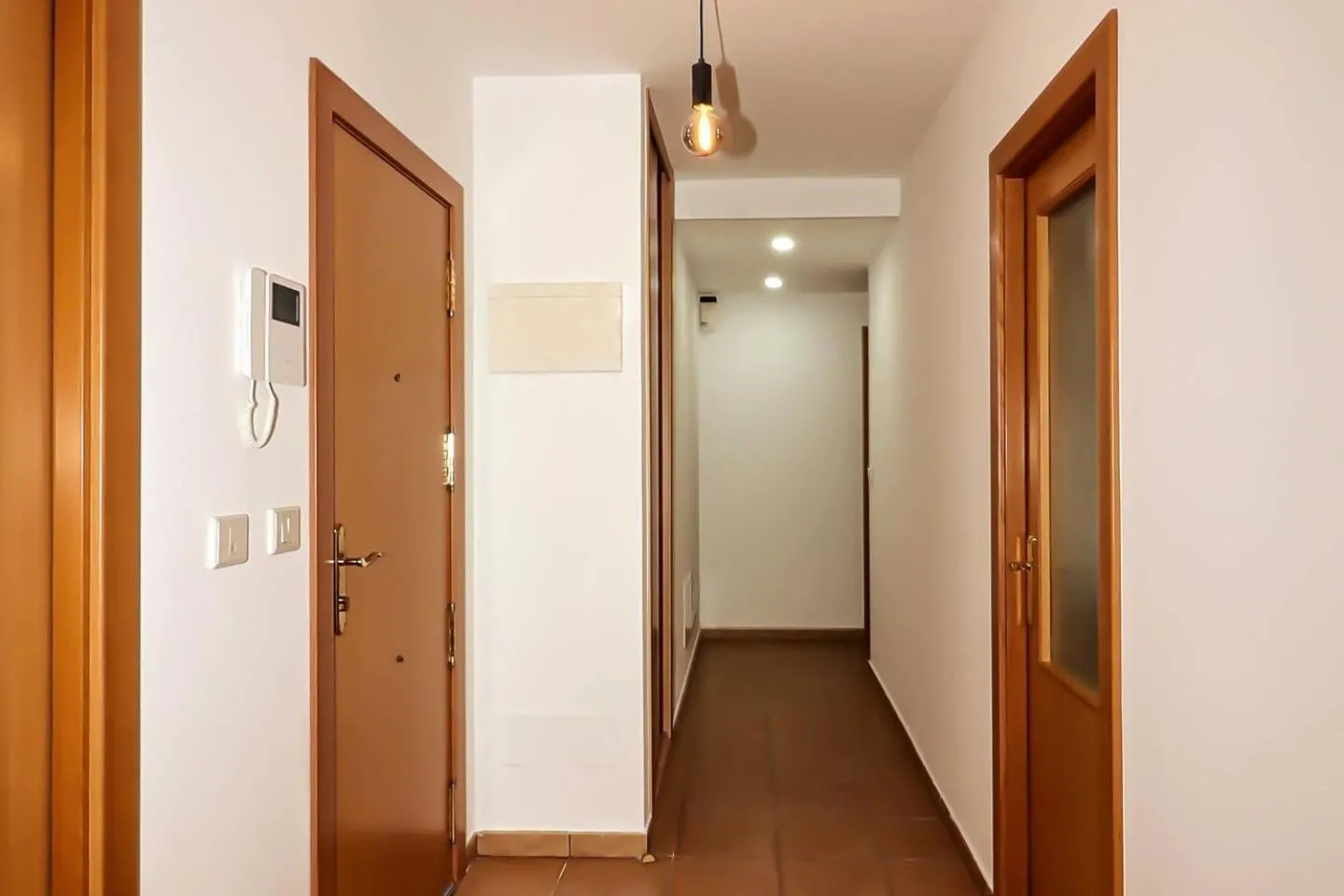wardrobe in Aregoma Apartamento