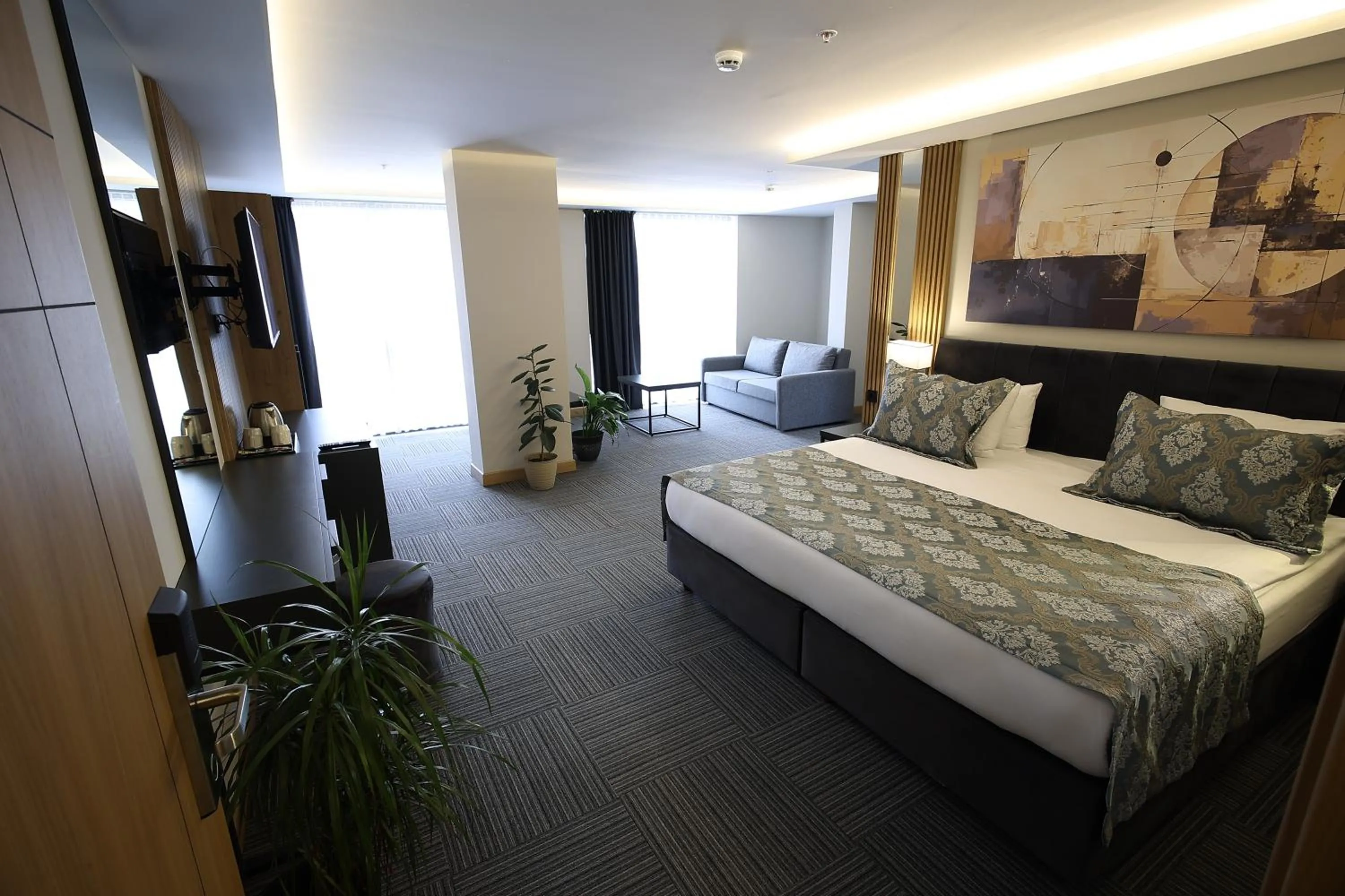 Photo of the whole room, Bed in Hacıhan Hotel
